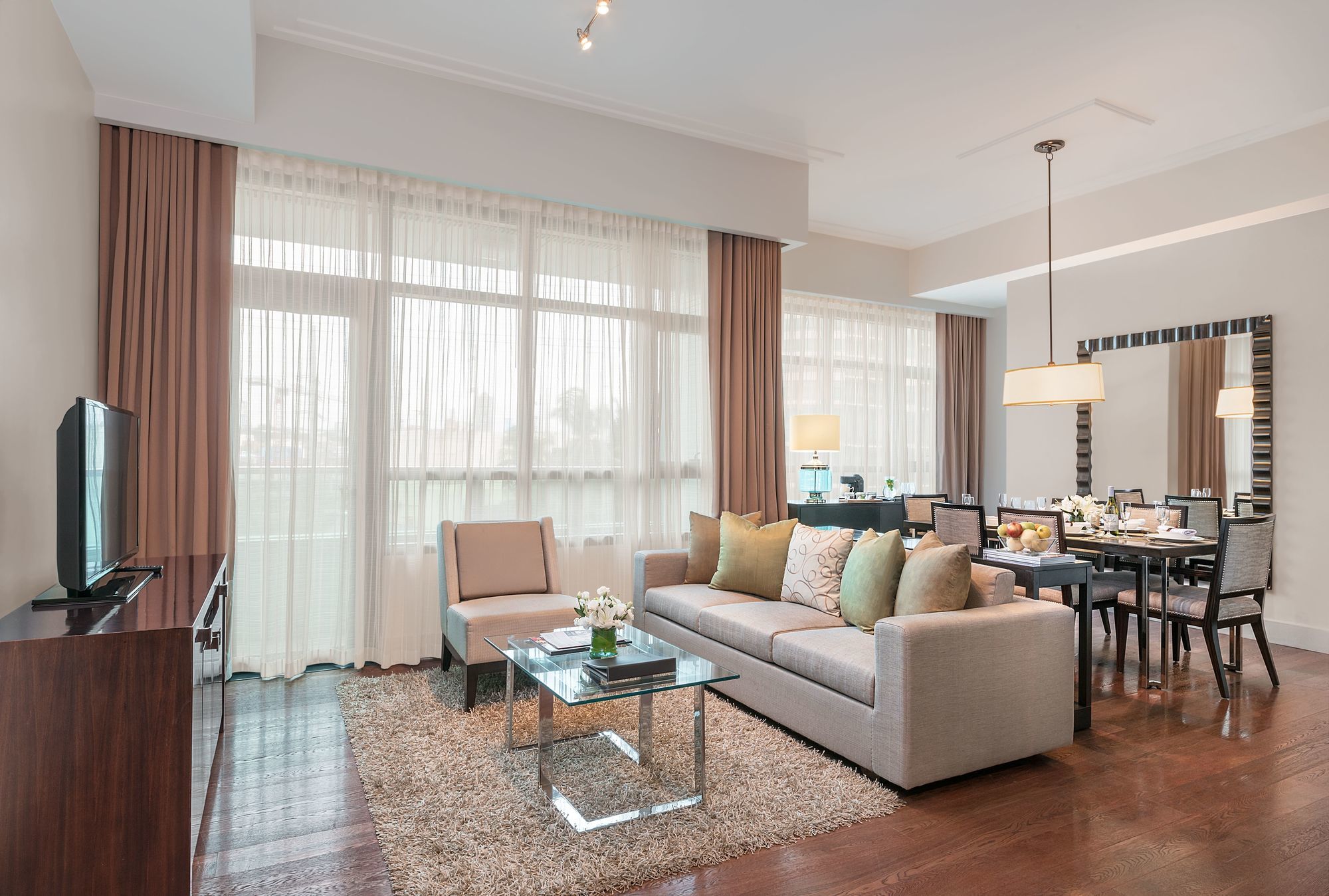 Aruga by Rockwell Hotel