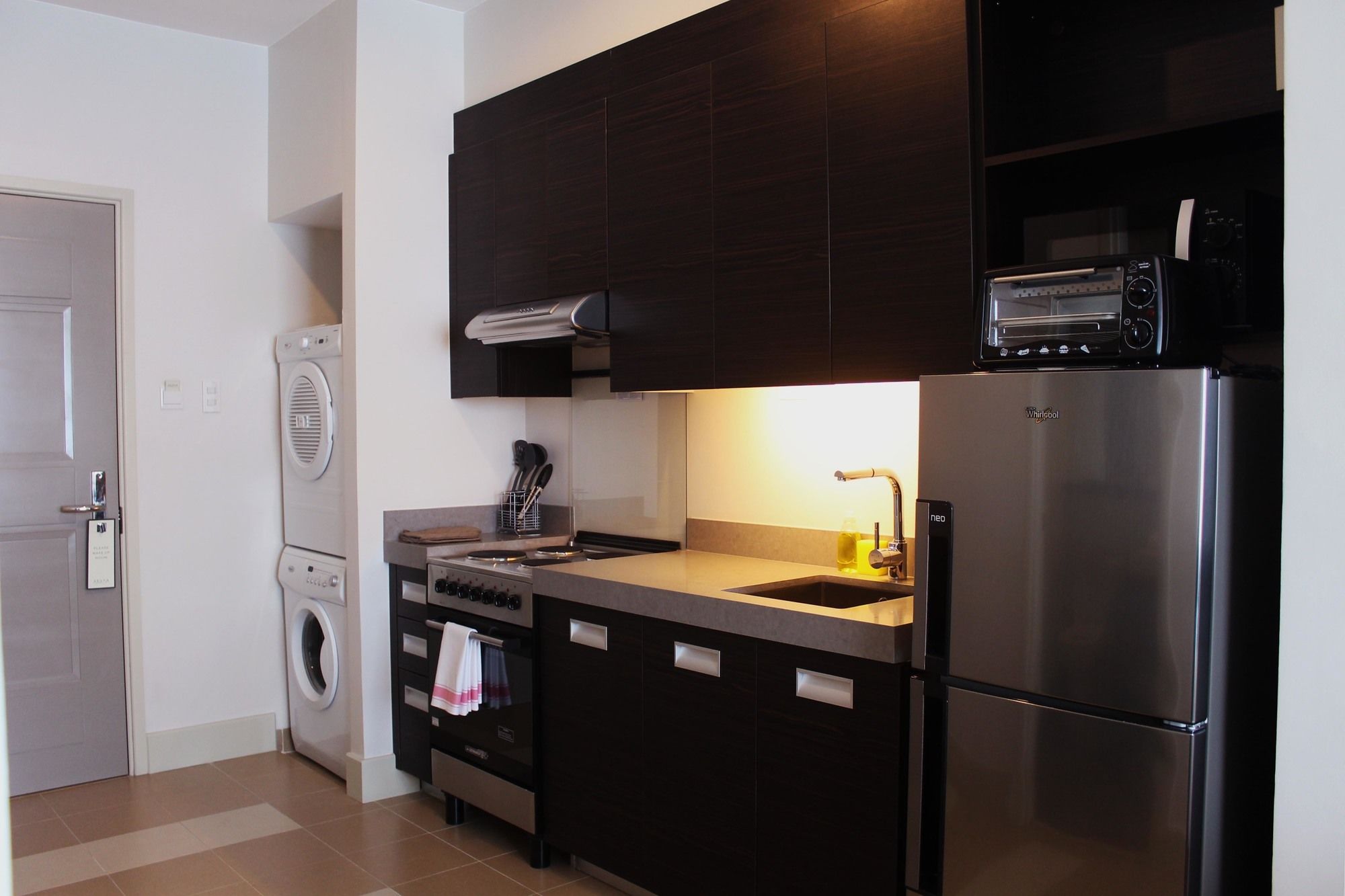 Aruga by Rockwell Hotel