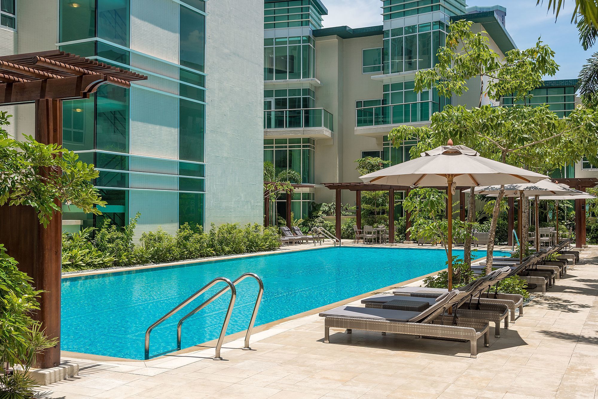 Aruga by Rockwell Hotel