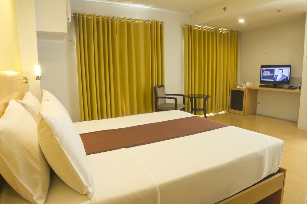 Aurum One Makati