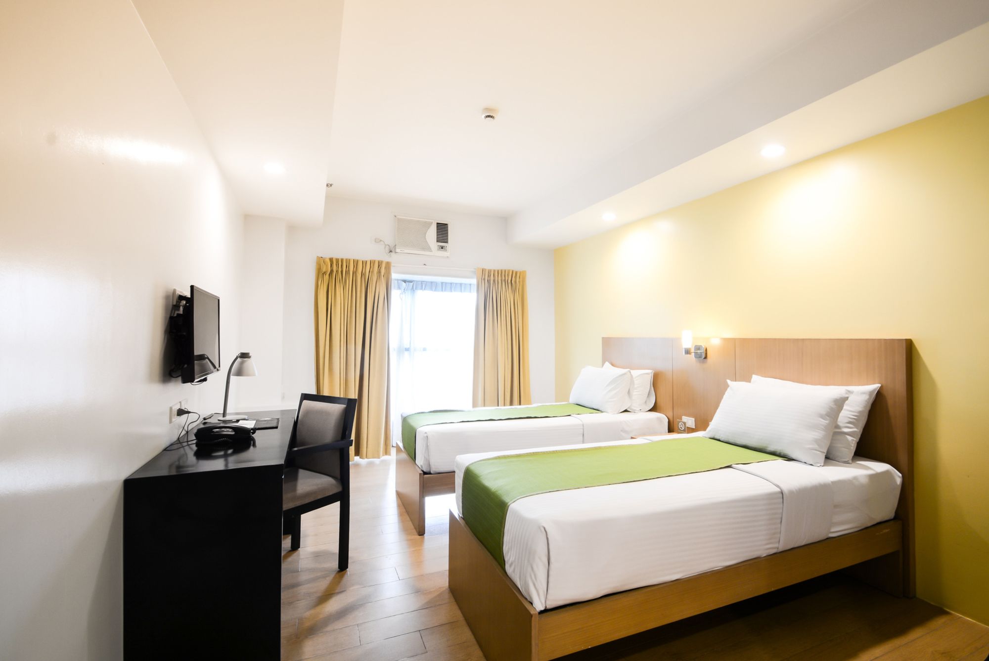 Aurum One Makati