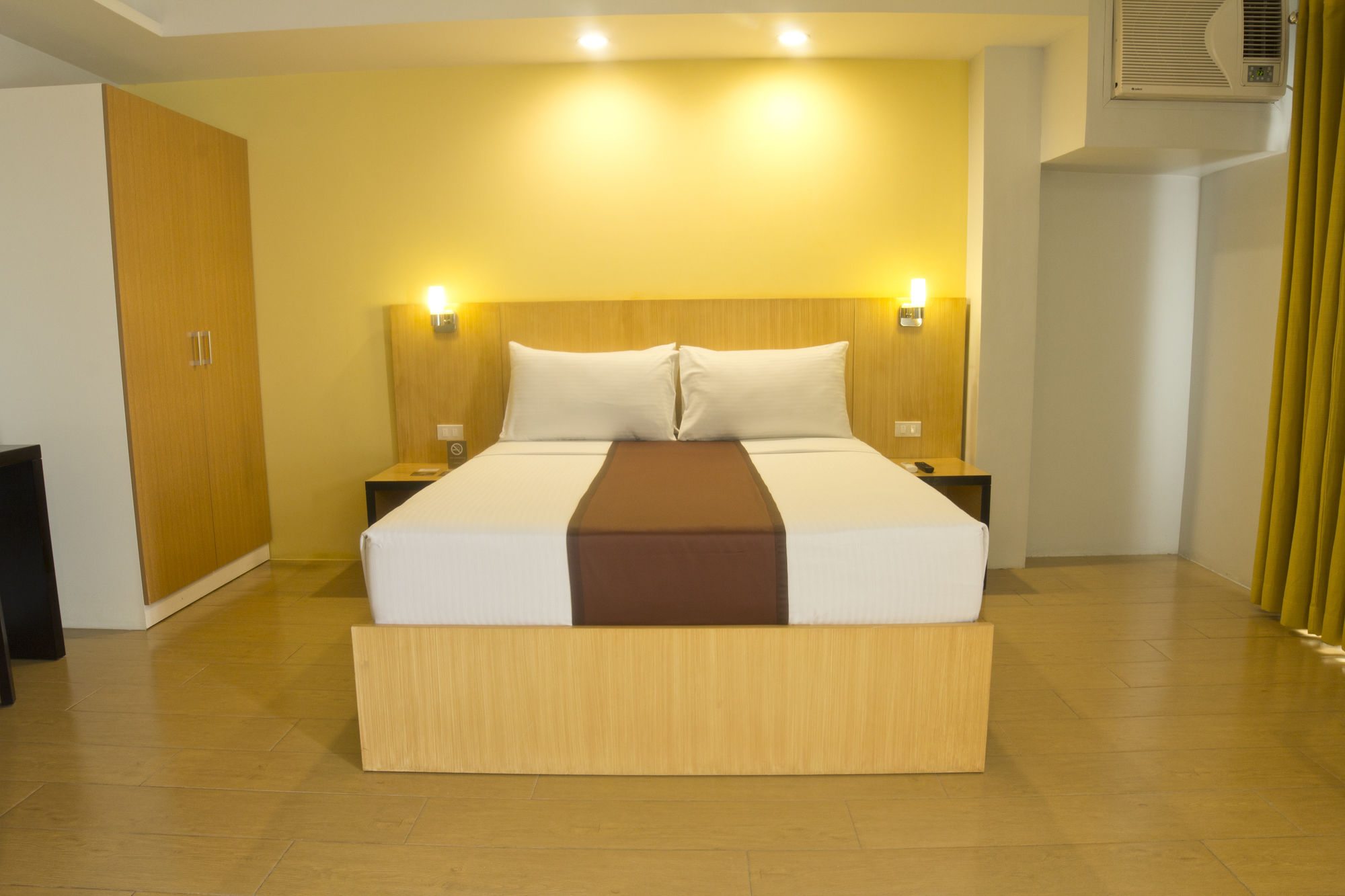 Aurum One Makati