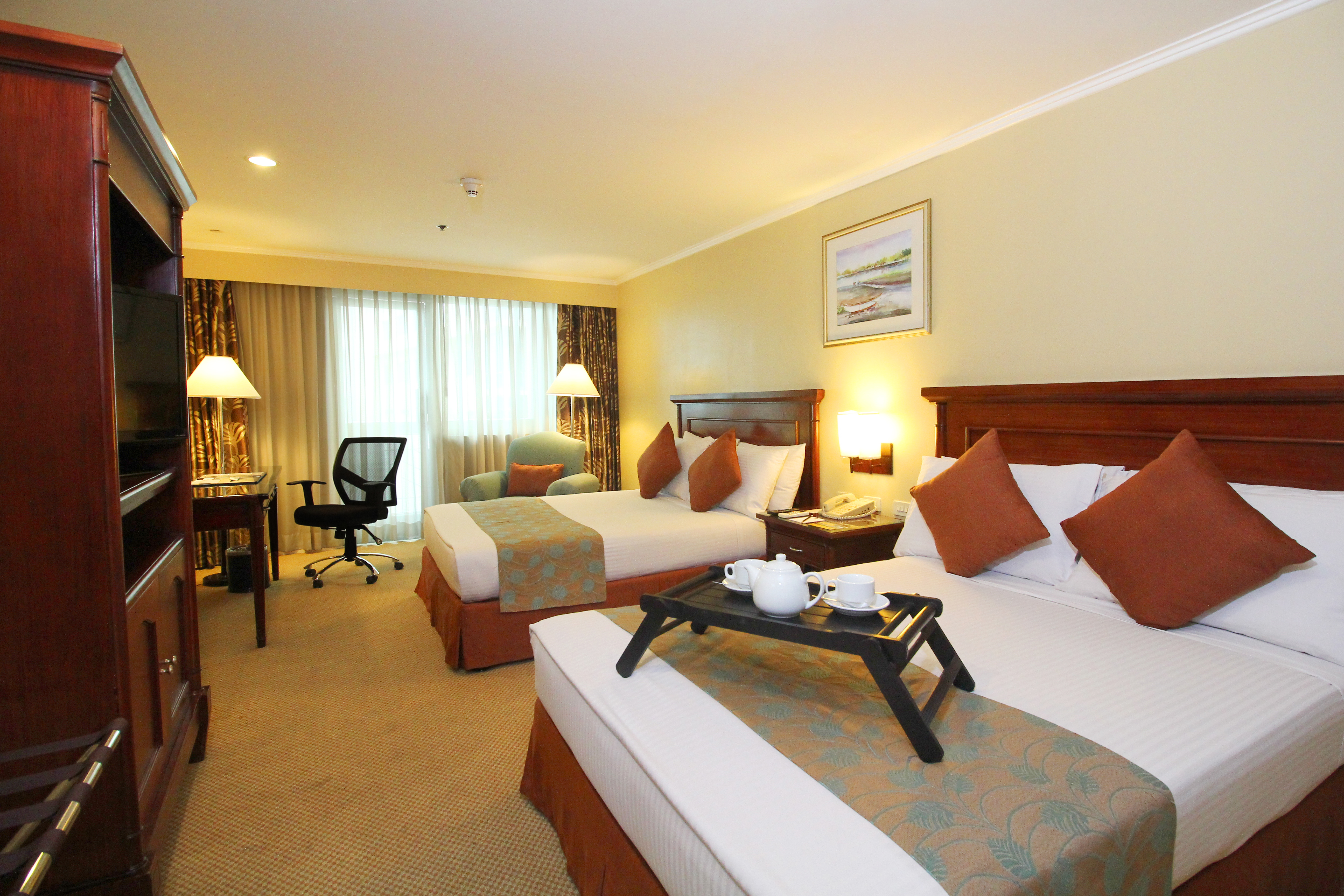 Oxford Suites Makati
