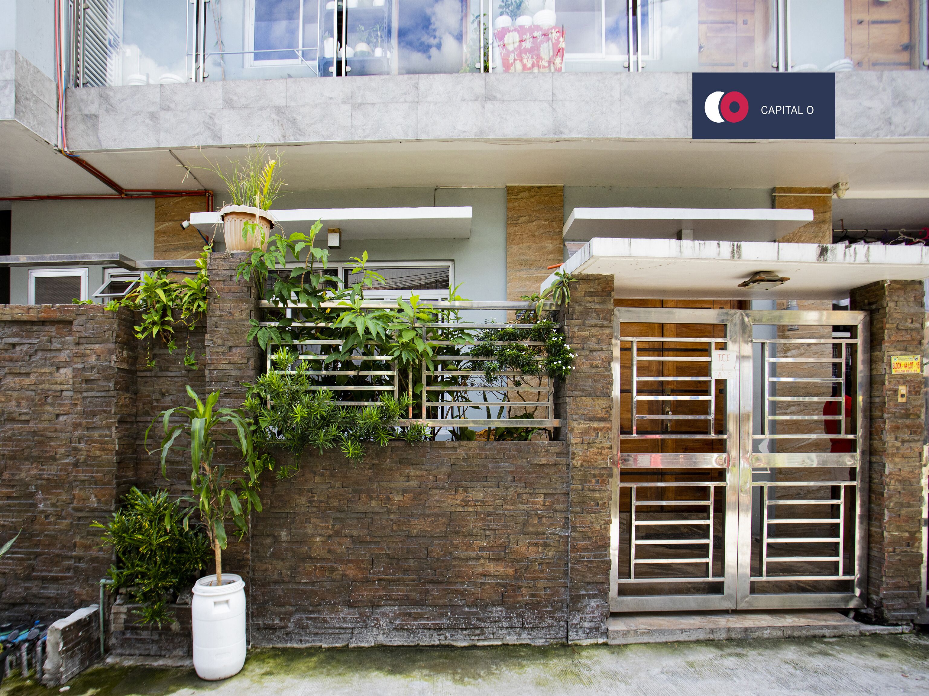 Capital O 806 Pattaui Residences