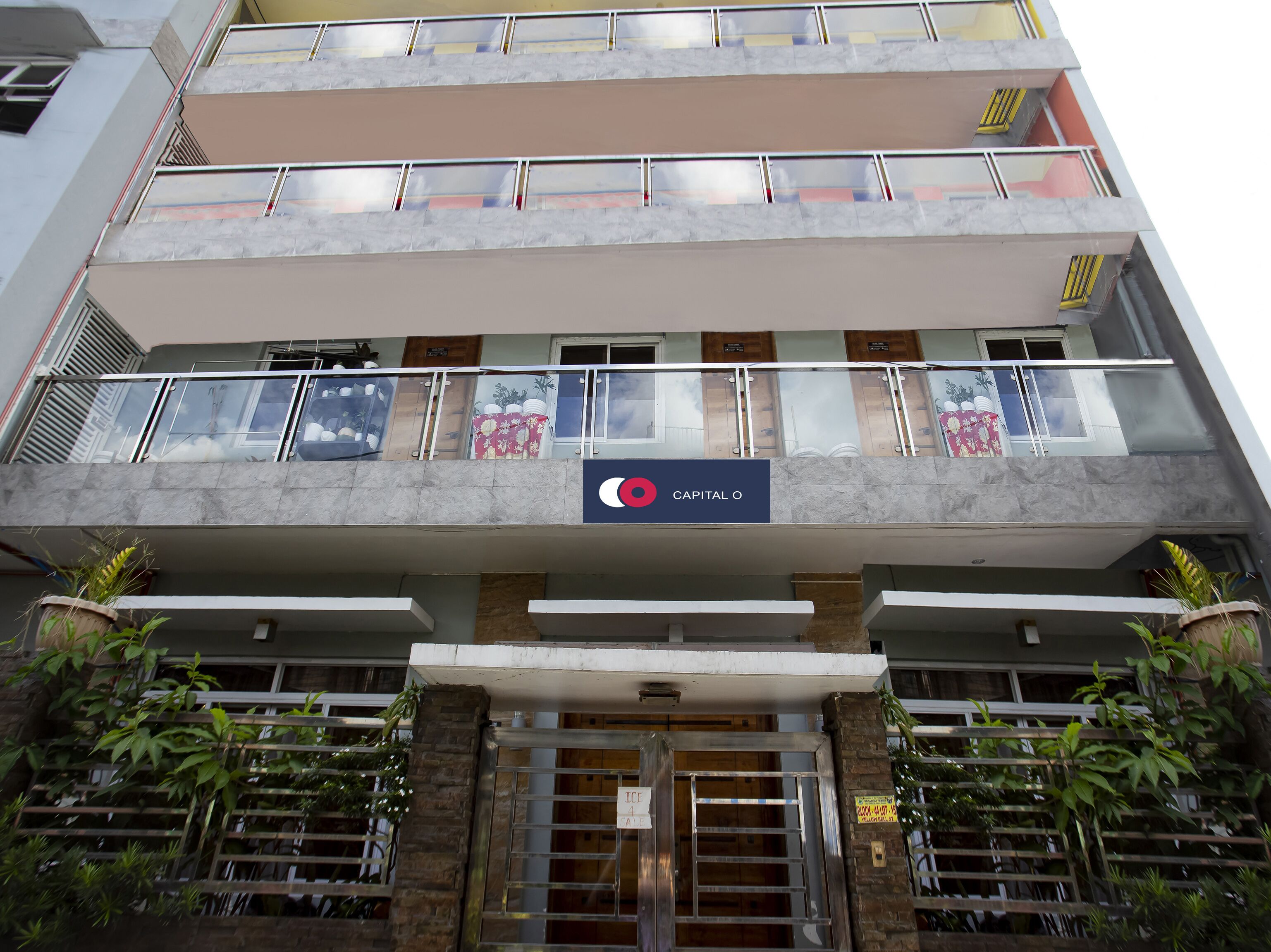 Capital O 806 Pattaui Residences