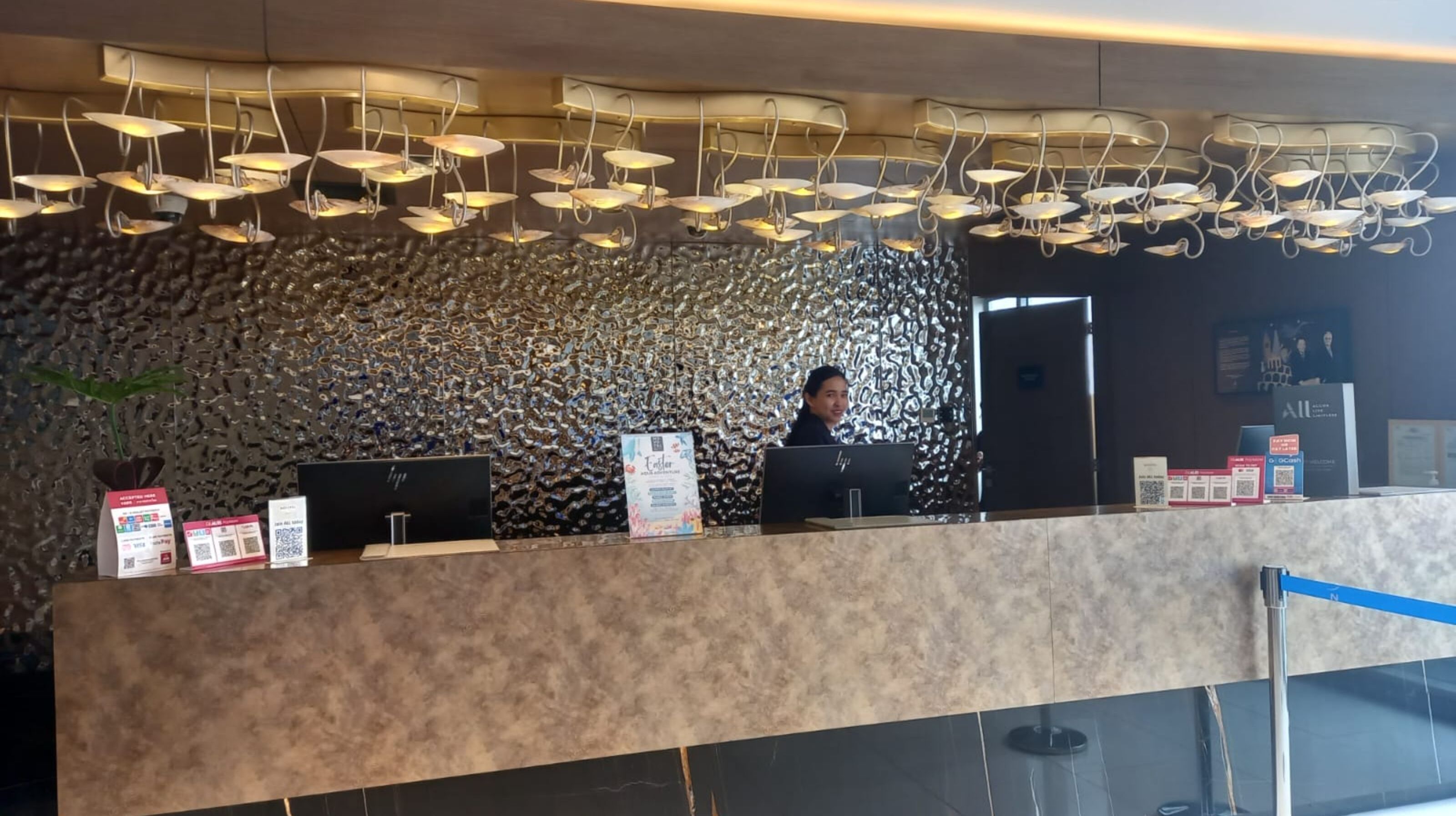 Capital O 950 AHM Suites At Acqua