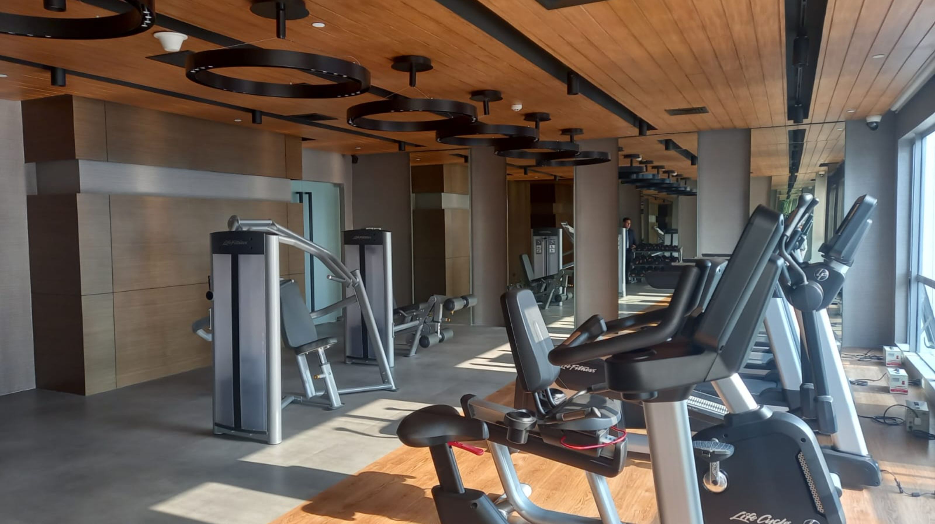 Capital O 950 AHM Suites At Acqua