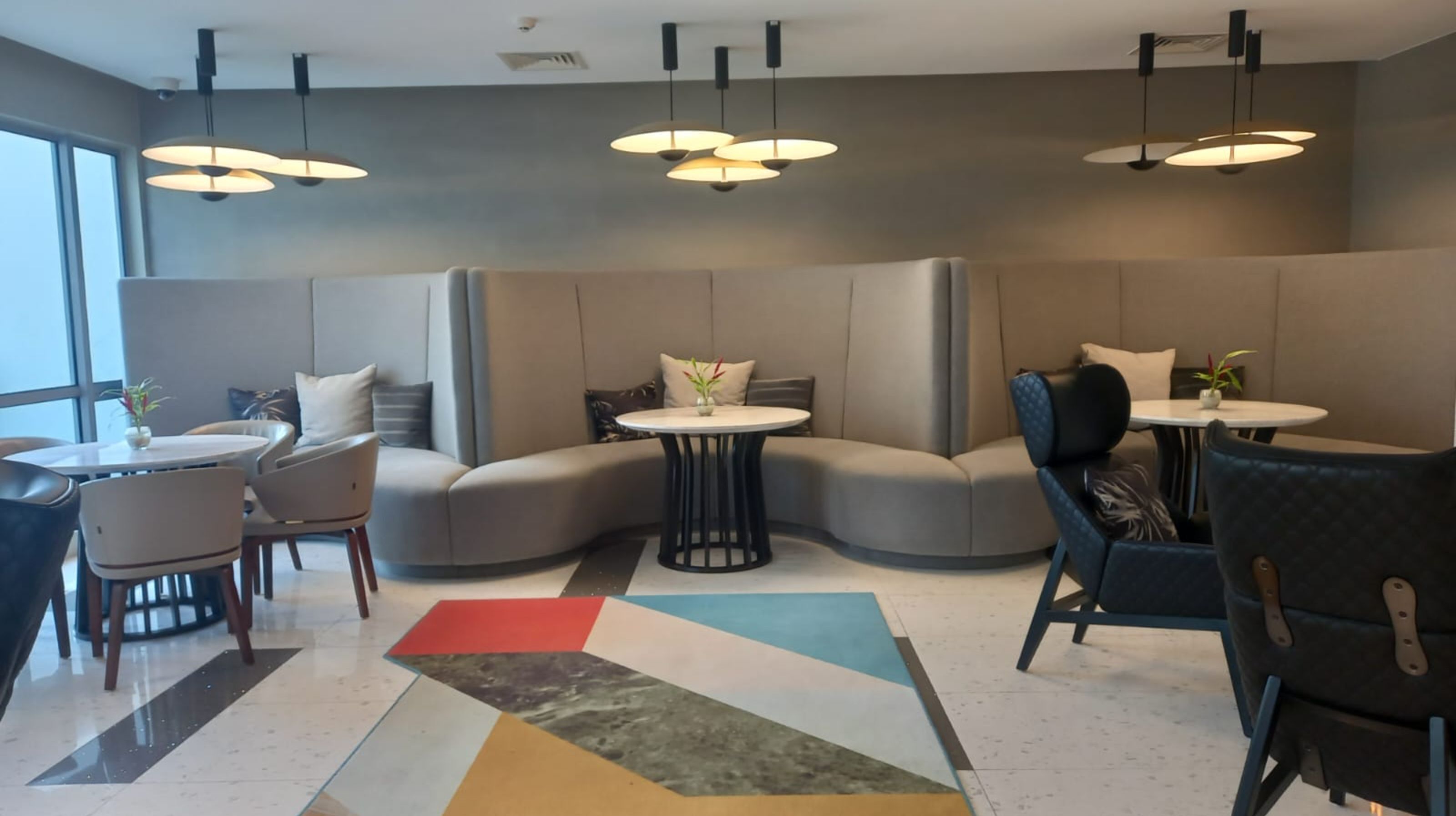 Capital O 950 AHM Suites At Acqua