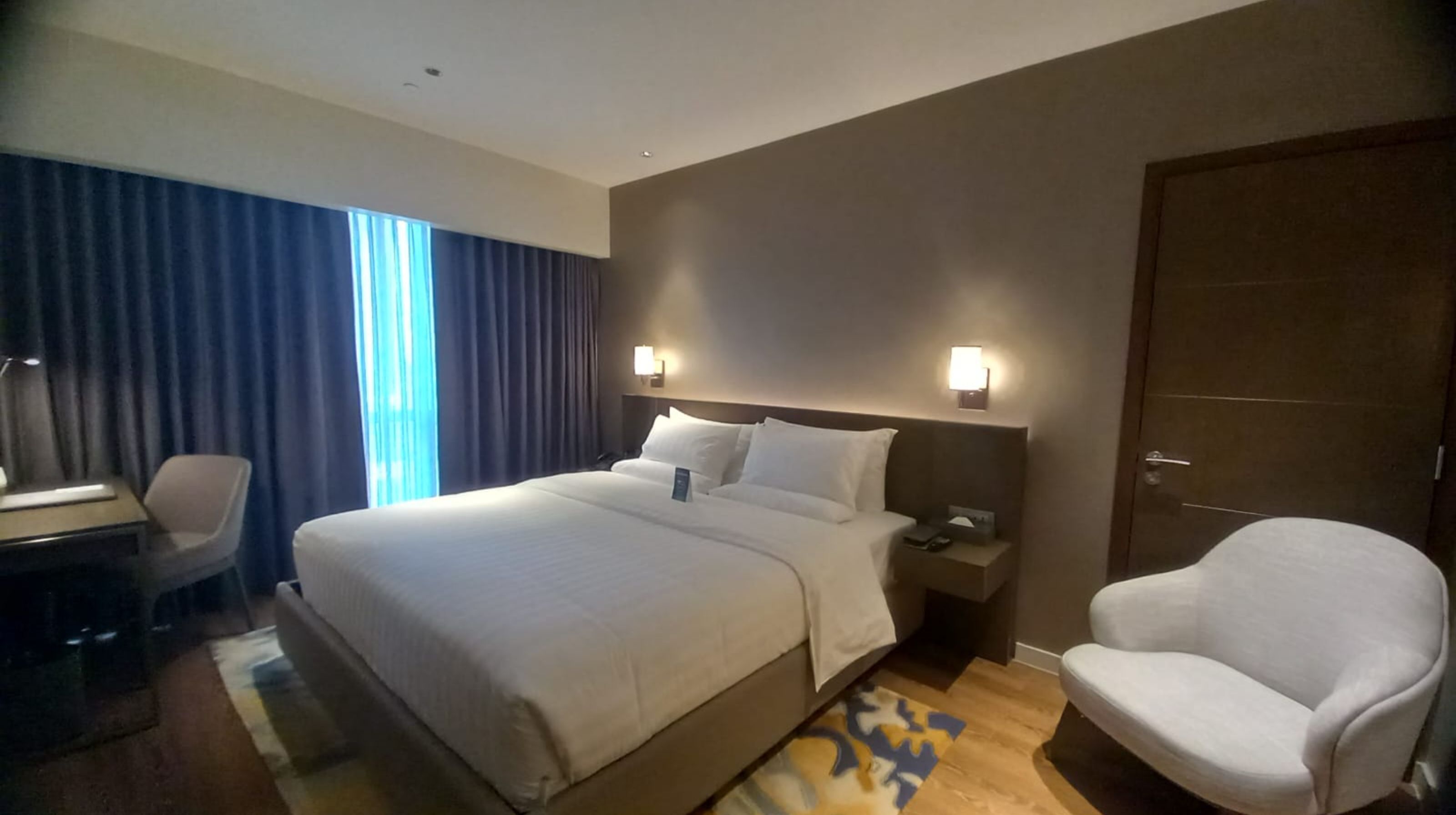 Capital O 950 AHM Suites At Acqua