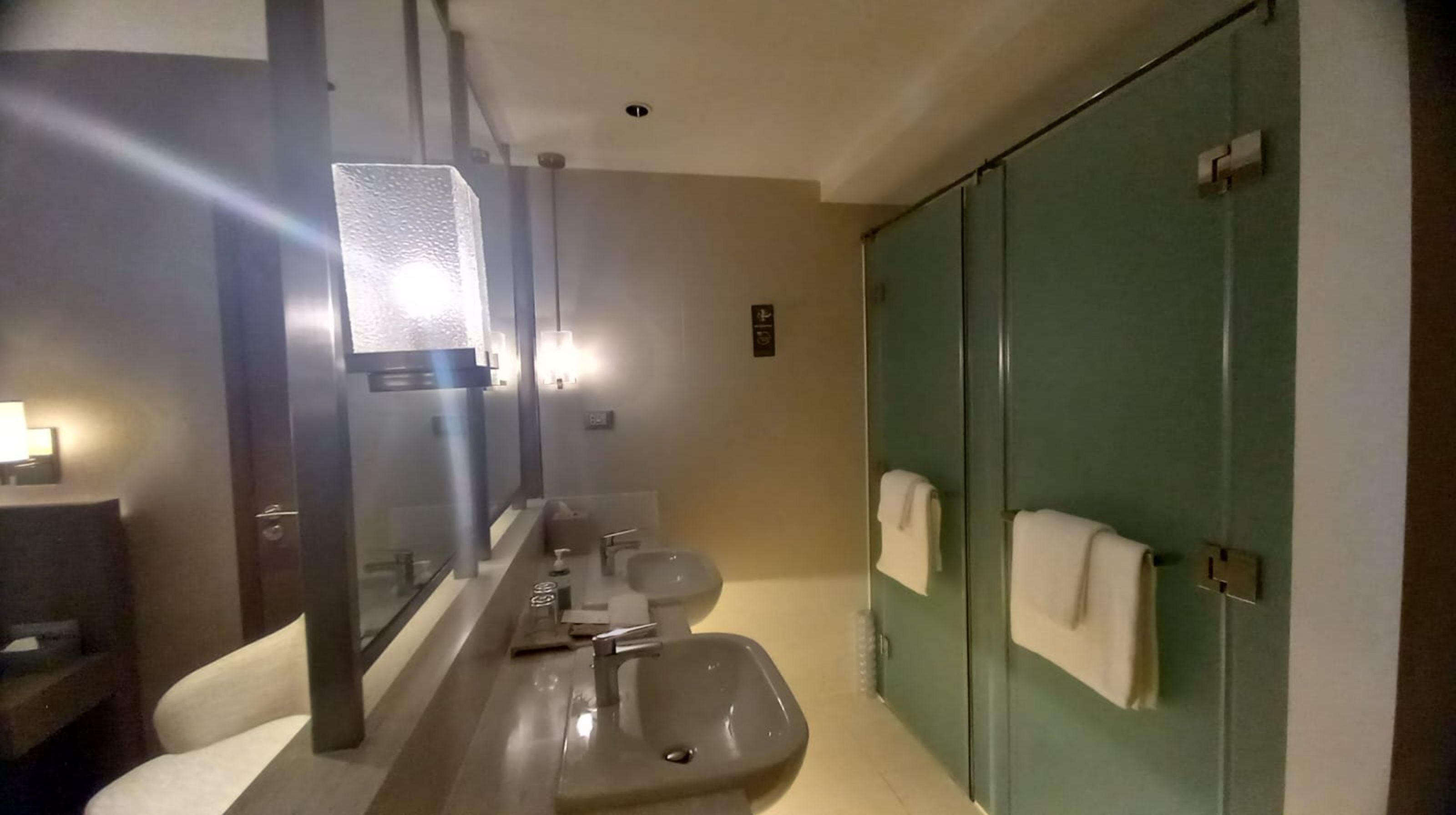 Capital O 950 AHM Suites At Acqua