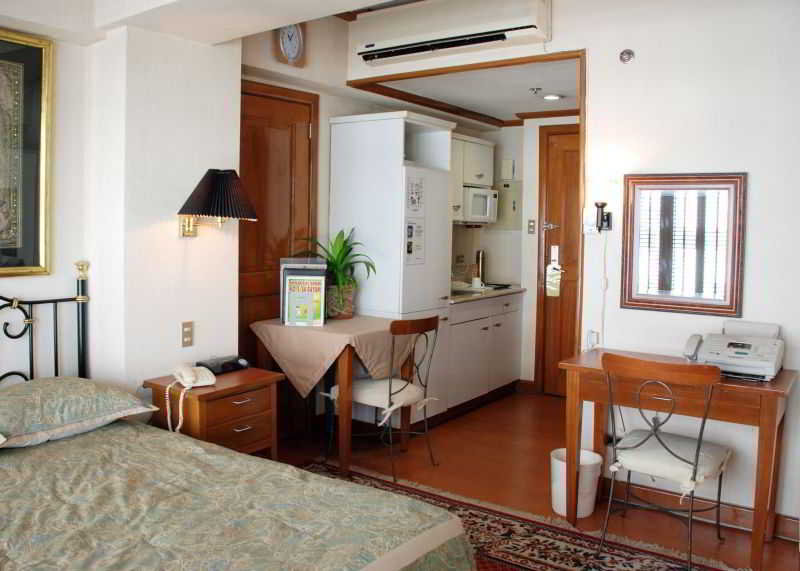 Ceo Suites