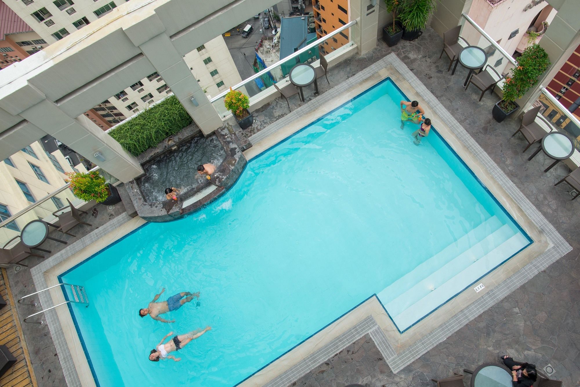 City Garden Hotel Makati