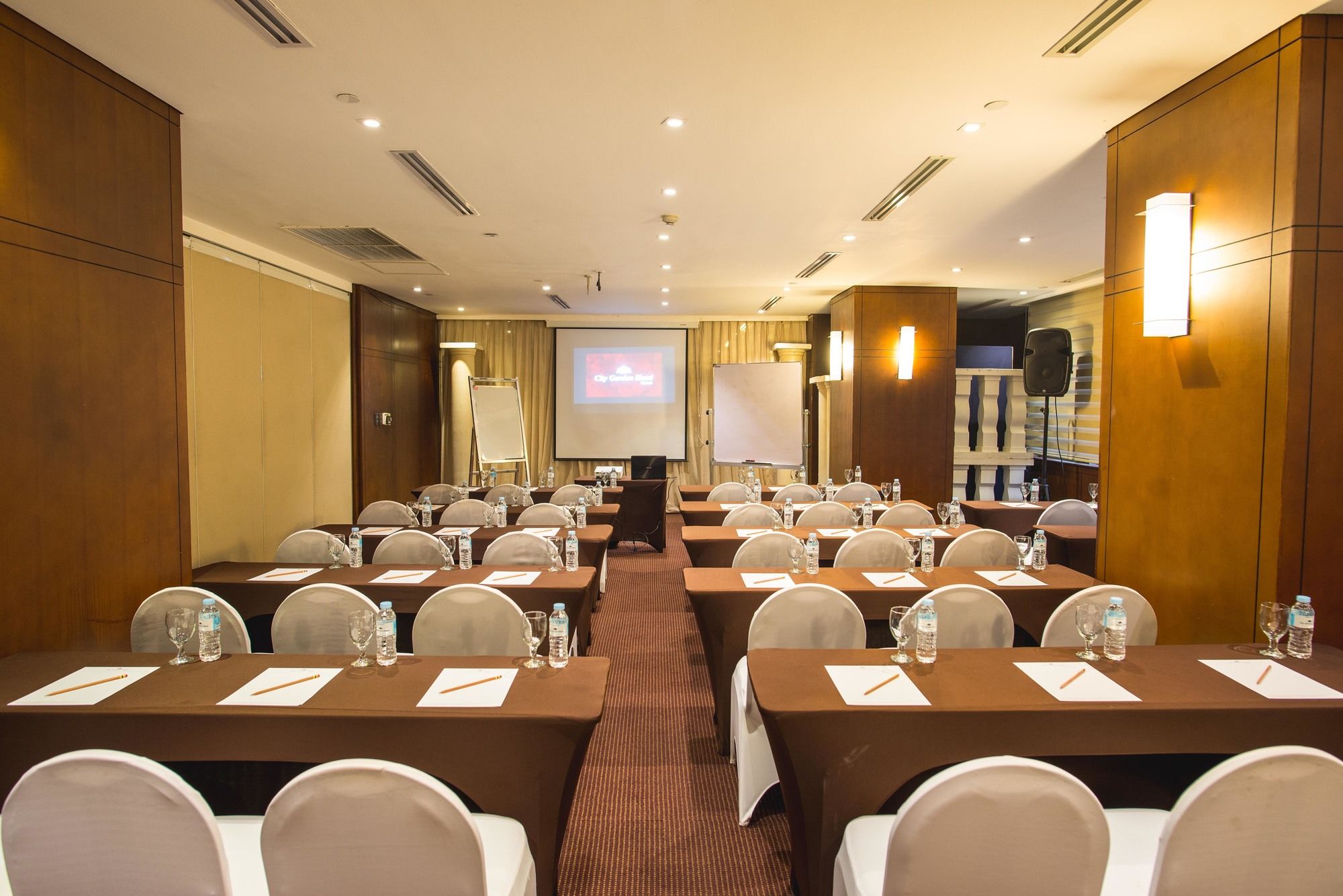 City Garden Hotel Makati