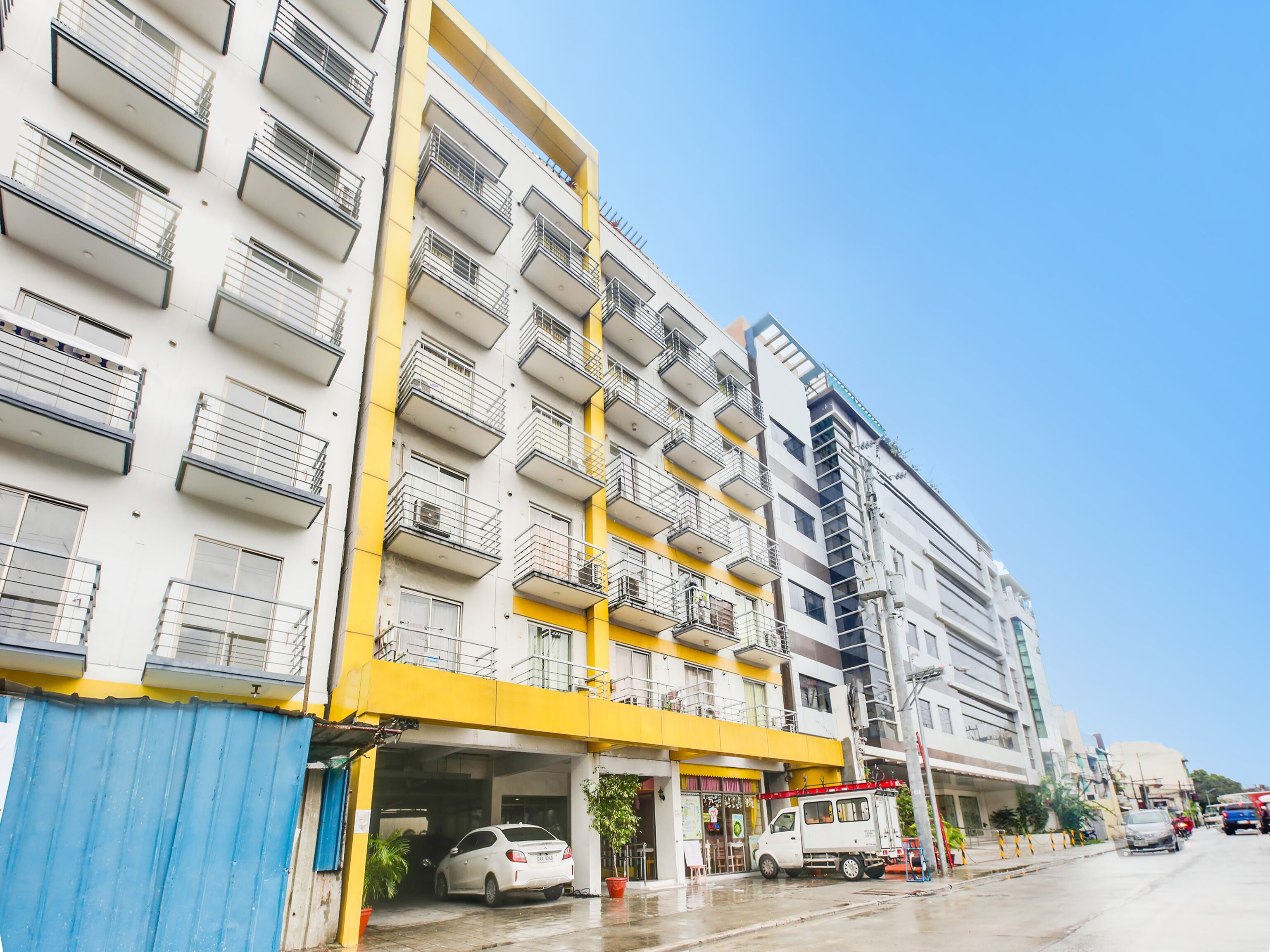 Dian Suites Makati by OYO