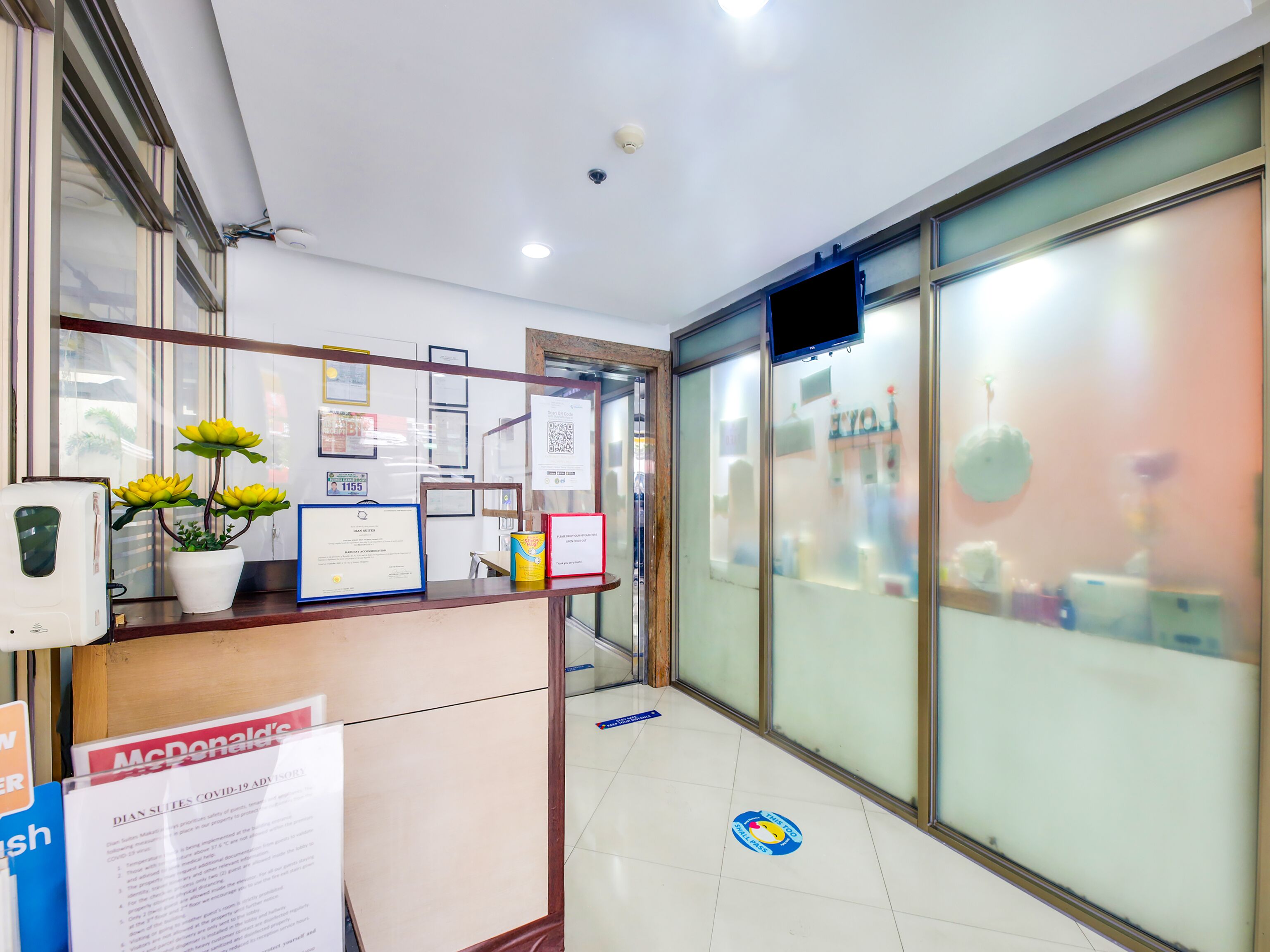 Dian Suites Makati by OYO