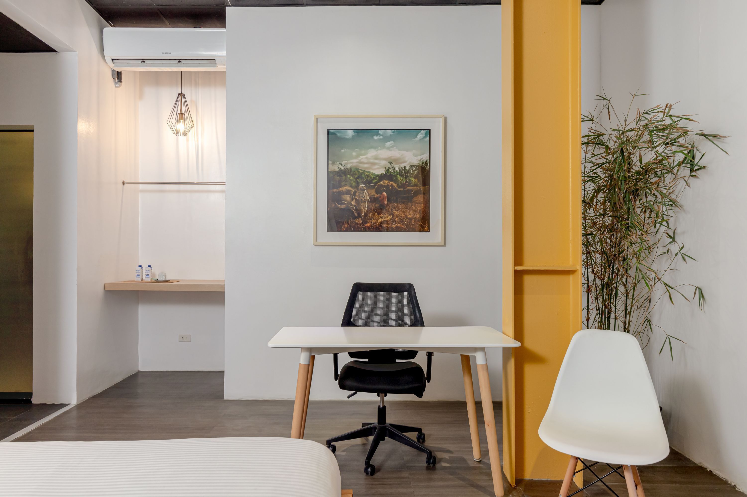 Draper Startup House for Entrepreneurs Hotel