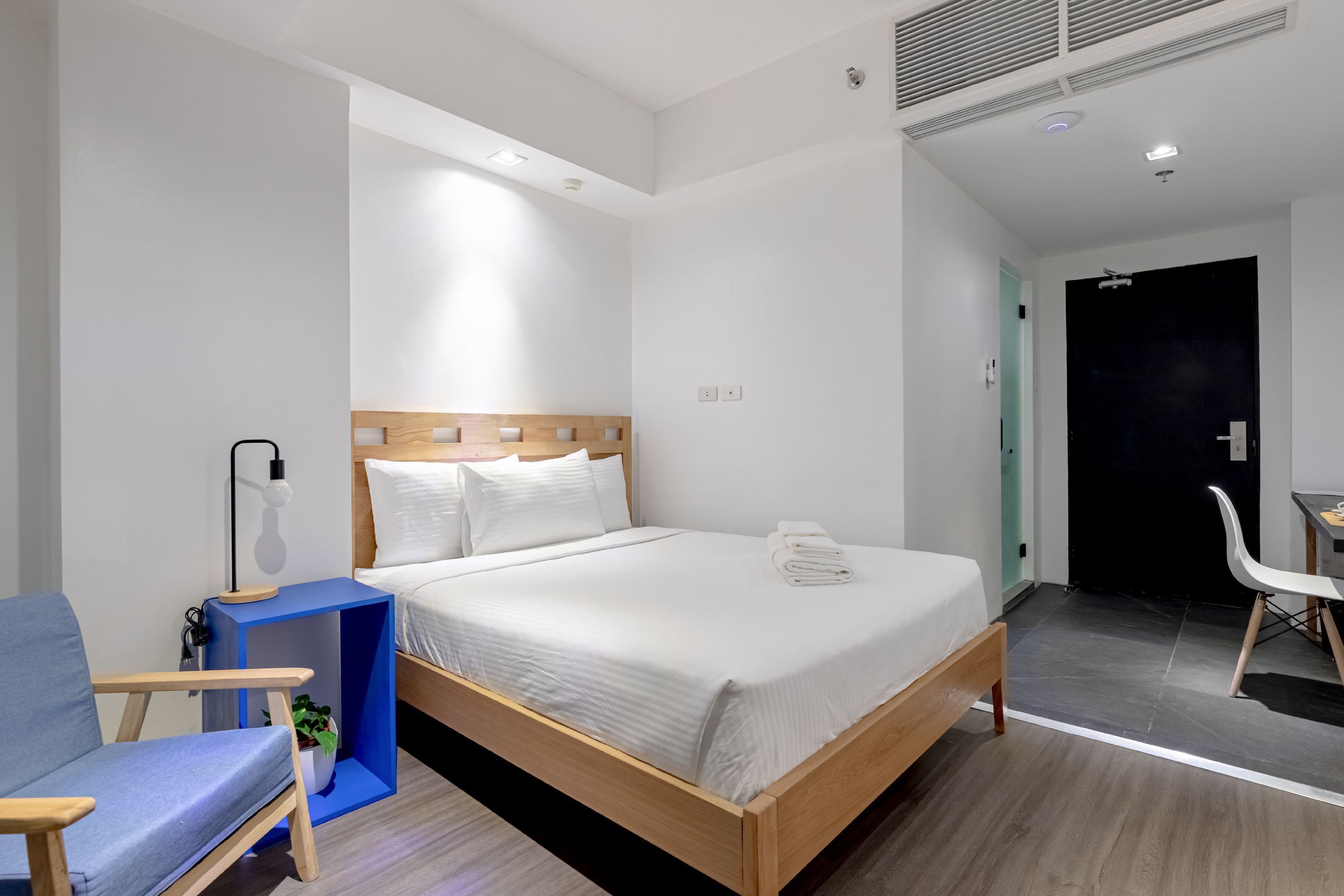 Draper Startup House for Entrepreneurs Hotel