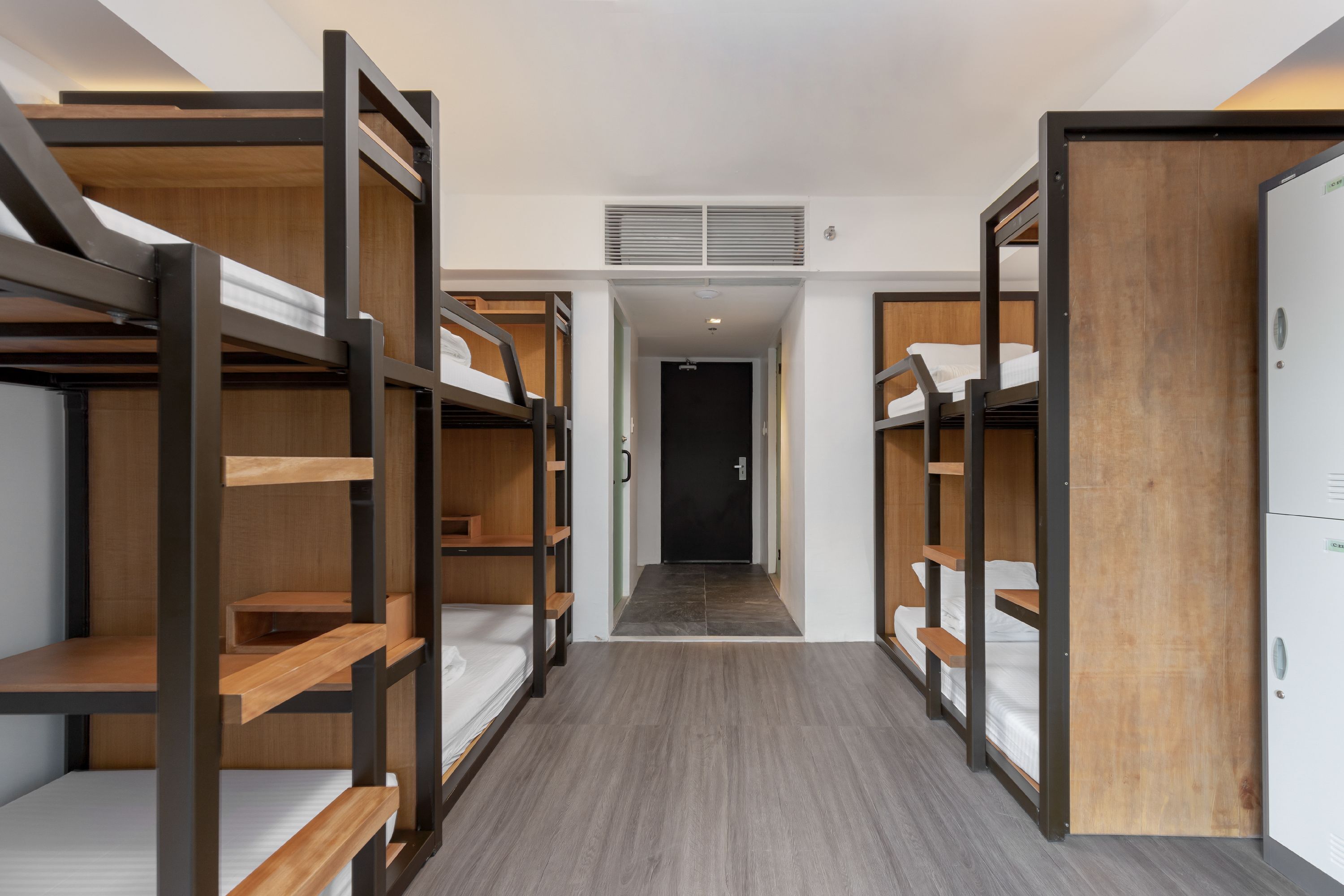 Draper Startup House for Entrepreneurs Hotel