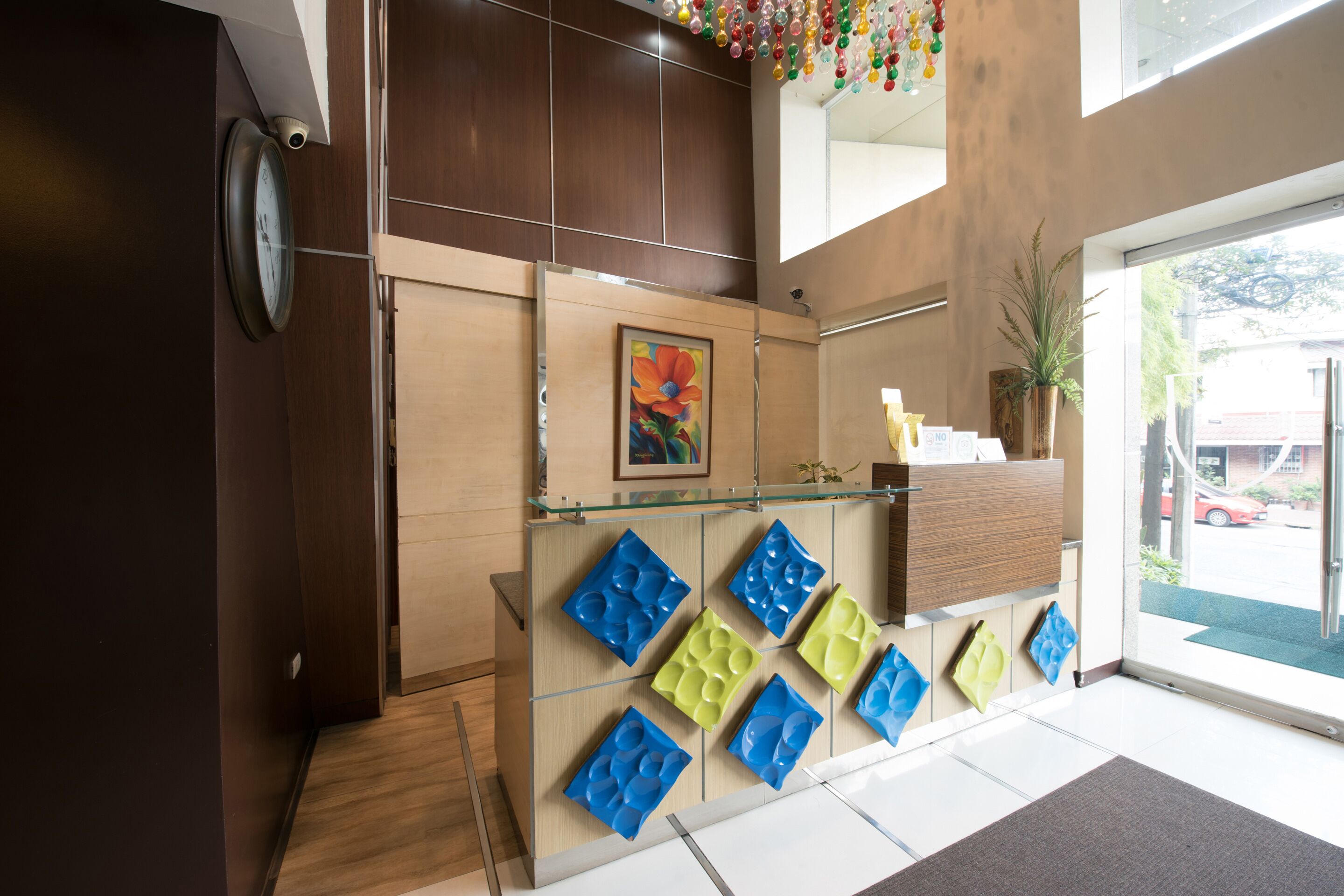 Festive Hotel by OYO