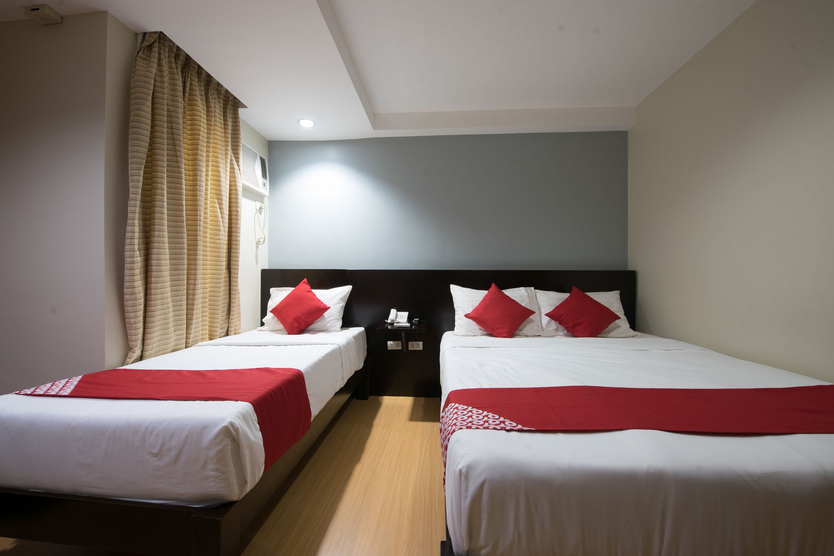 Festive Hotel by OYO