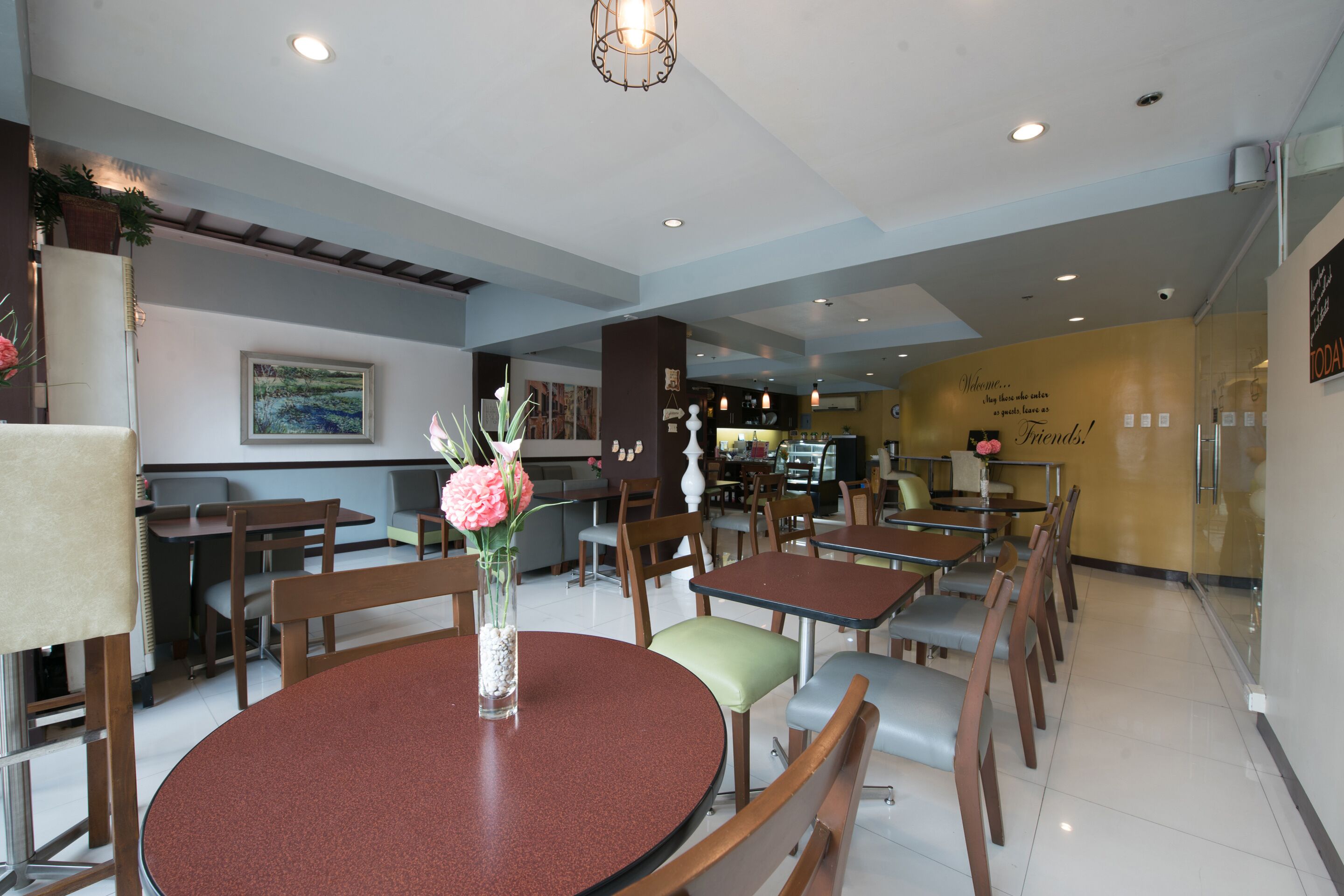 Festive Hotel by OYO
