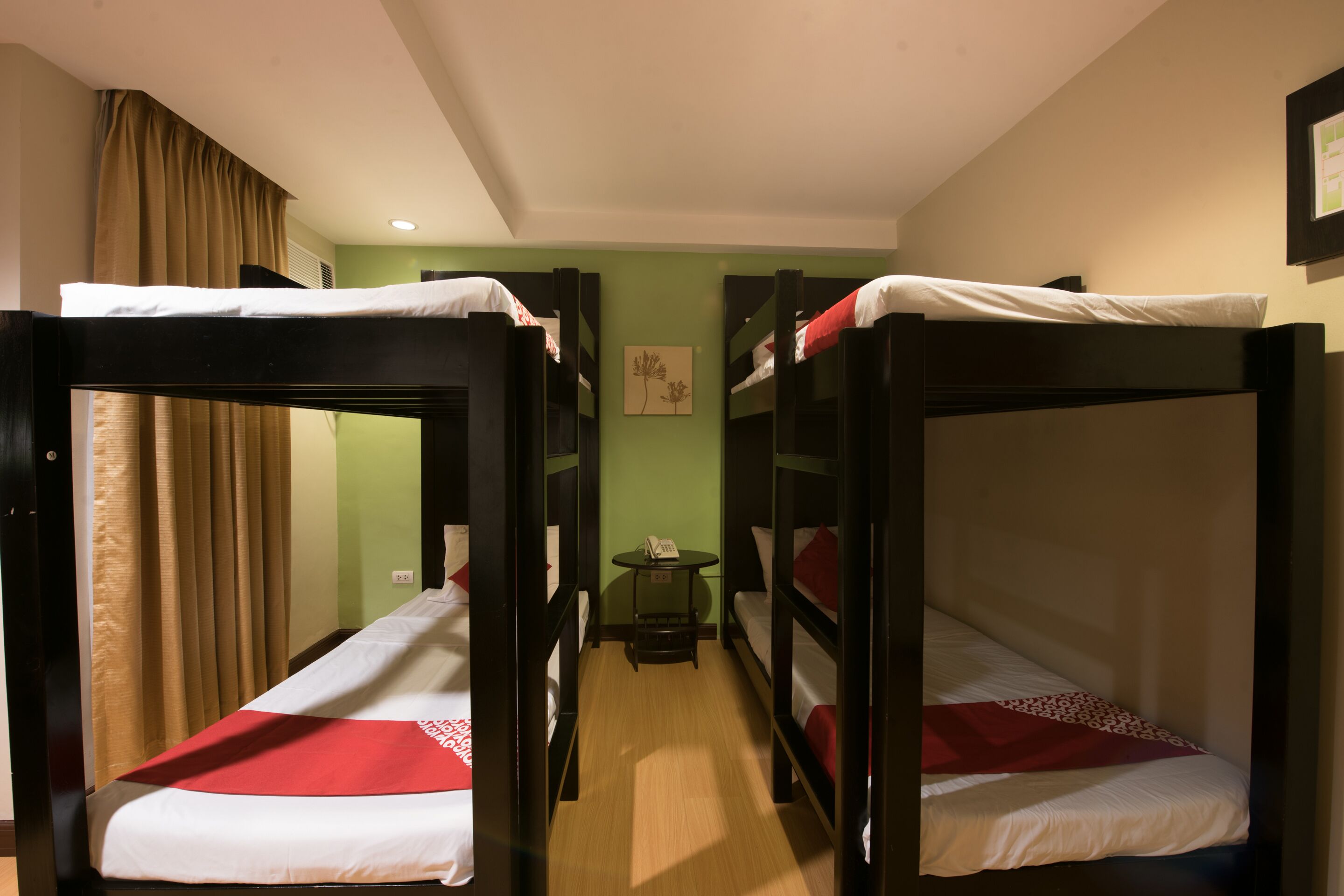 Festive Hotel by OYO