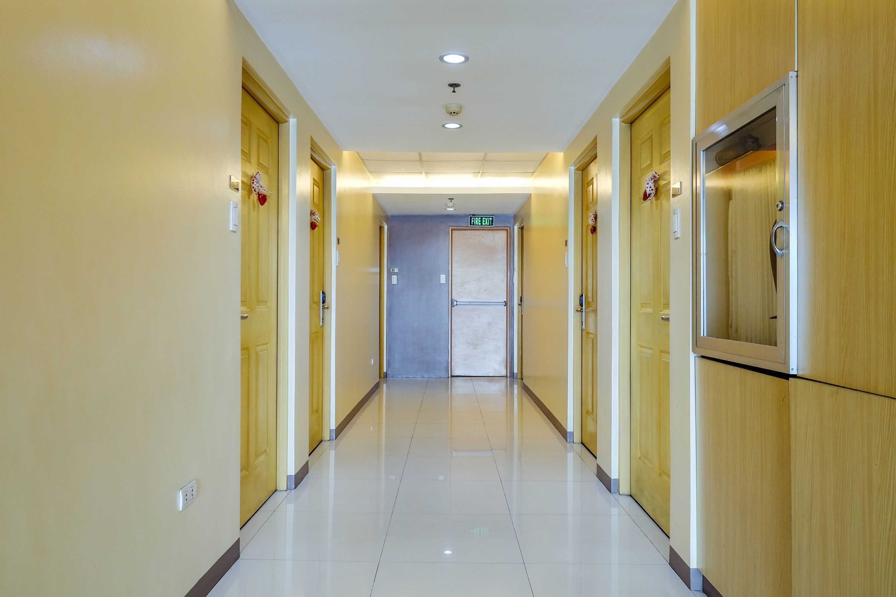 Festive Hotel by Zen Rooms