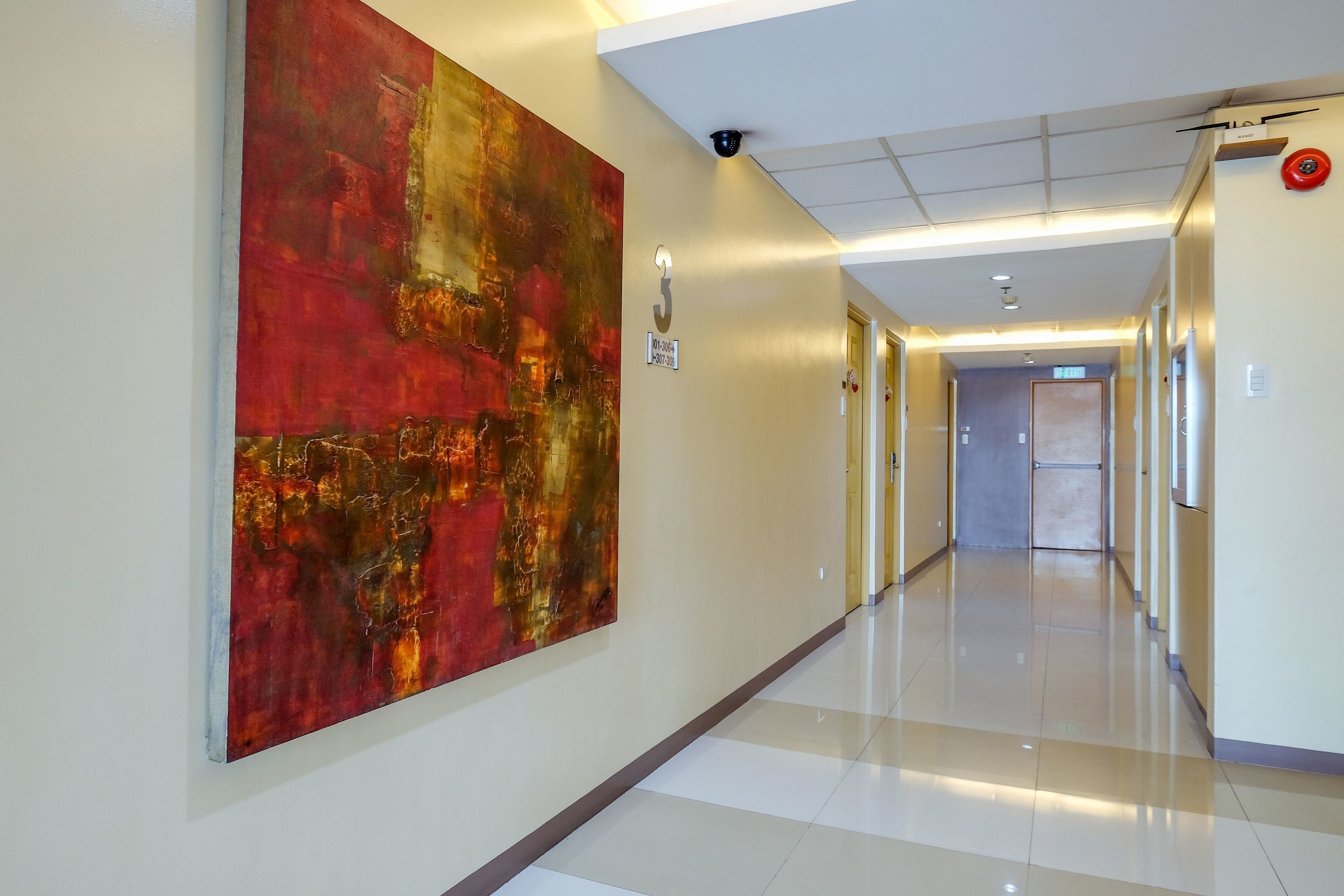 Festive Hotel by Zen Rooms