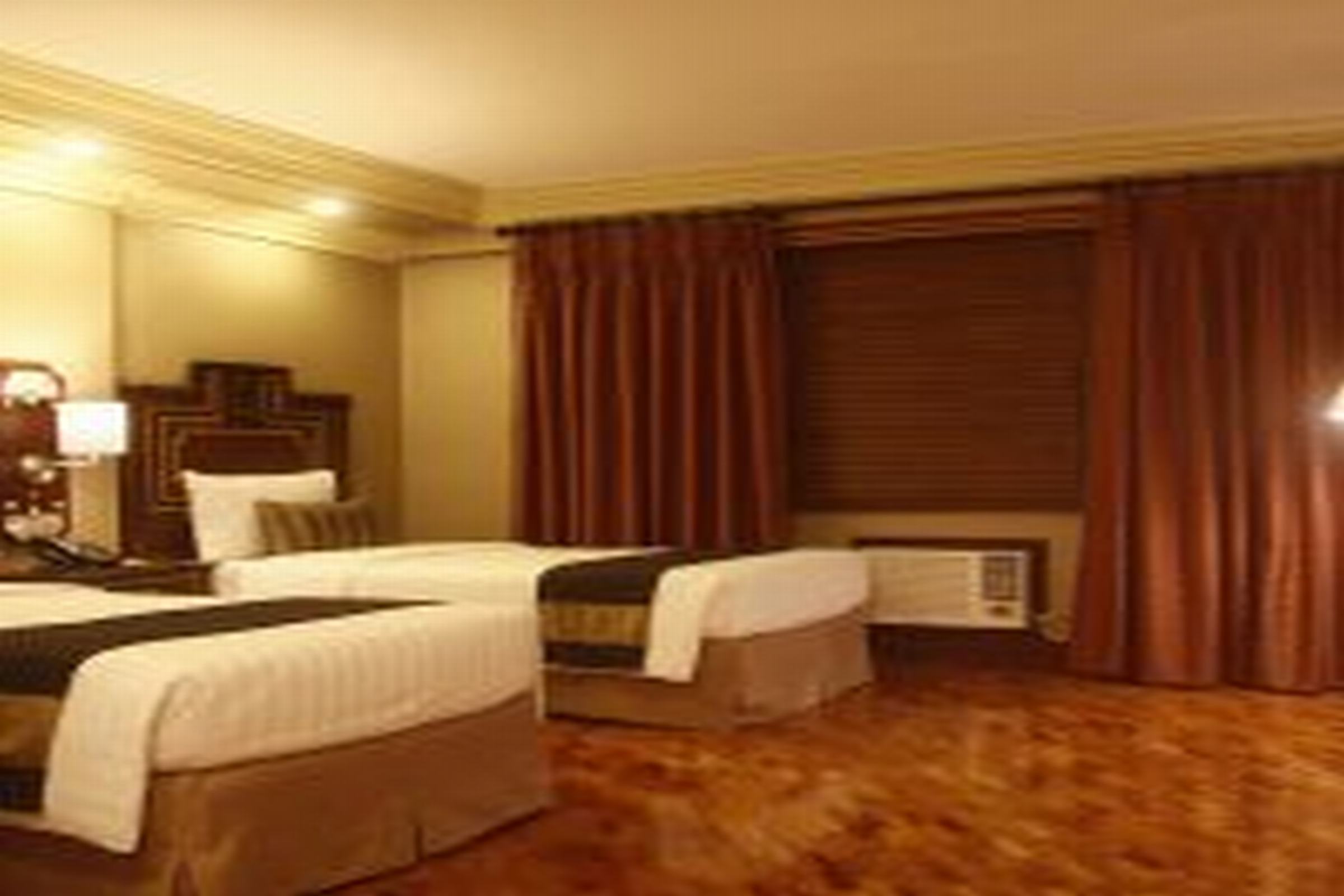 Herald Suites Polaris