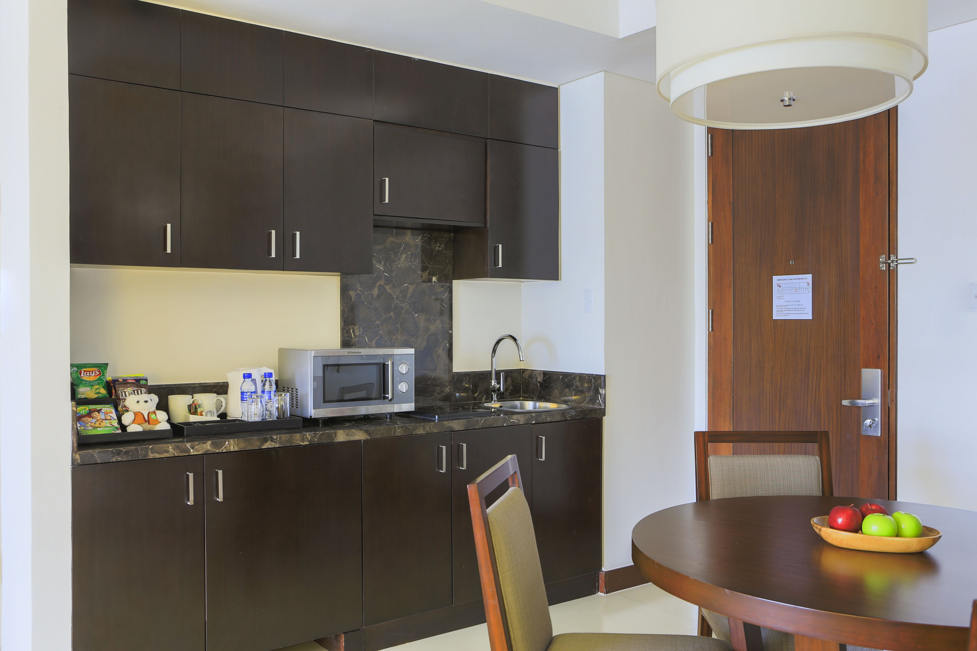 Holiday Inn Makati