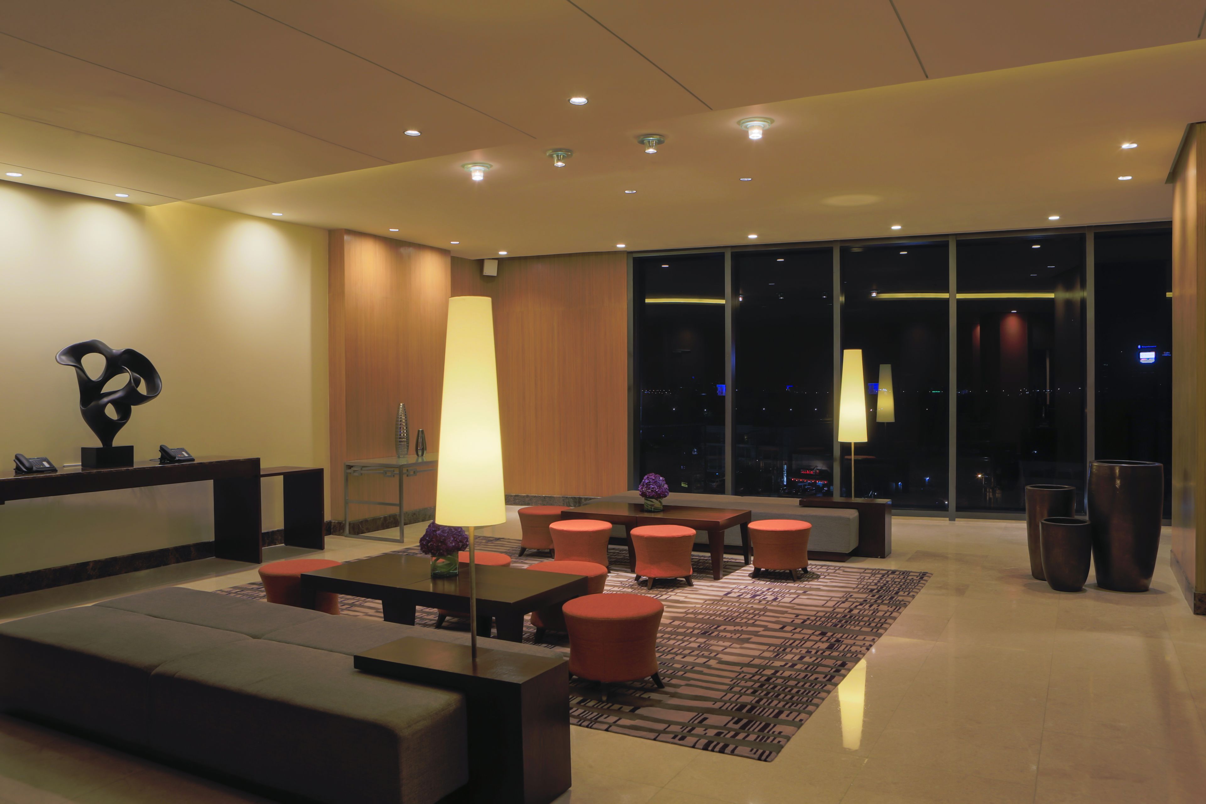 Holiday Inn Makati
