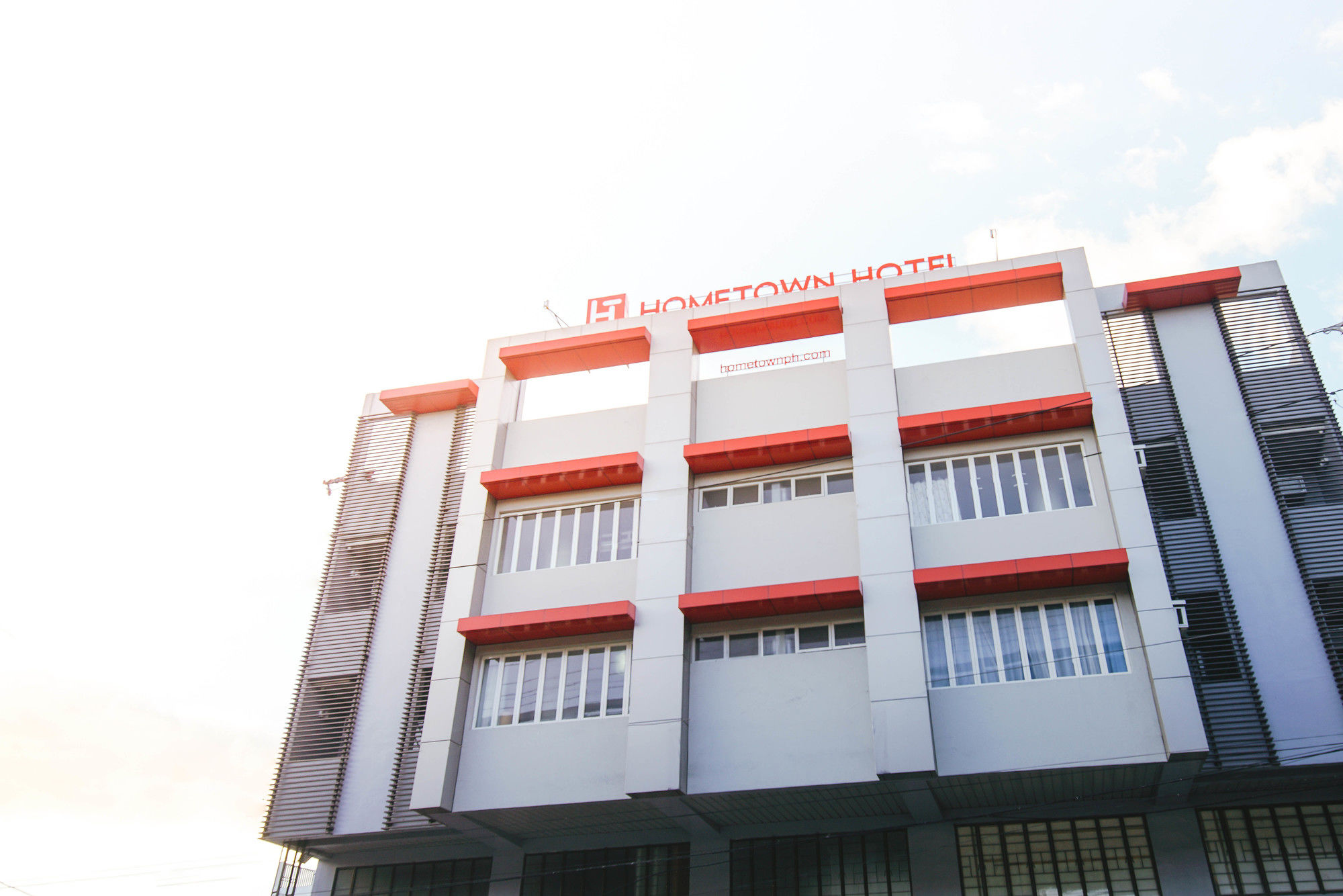 Hometown Hotel Makati Edsa