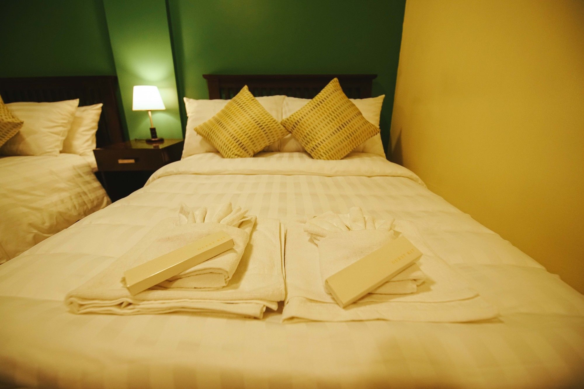 Hometown Hotel Makati Edsa