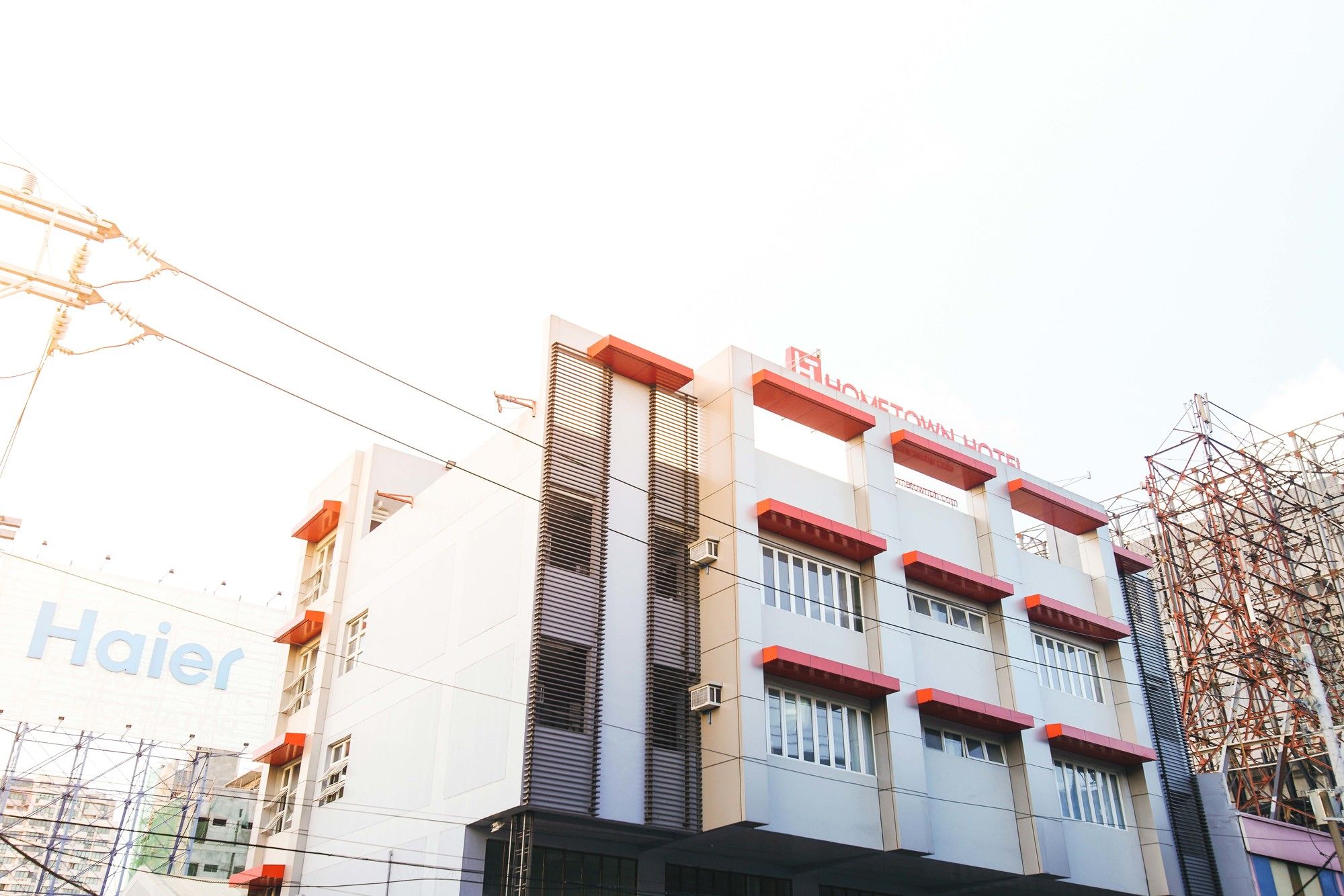 Hometown Hotel Makati Edsa