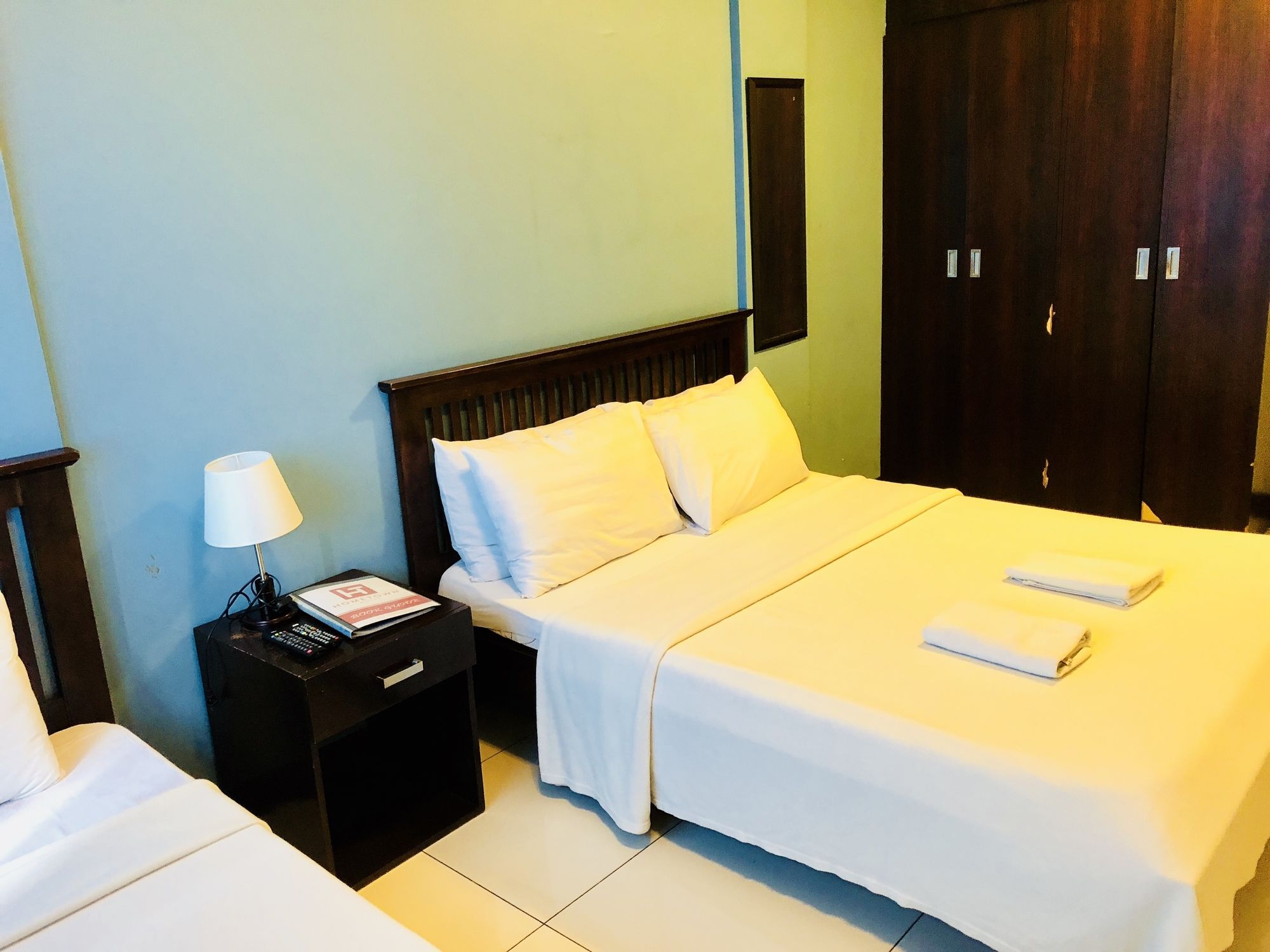 Hometown Hotel Makati Edsa