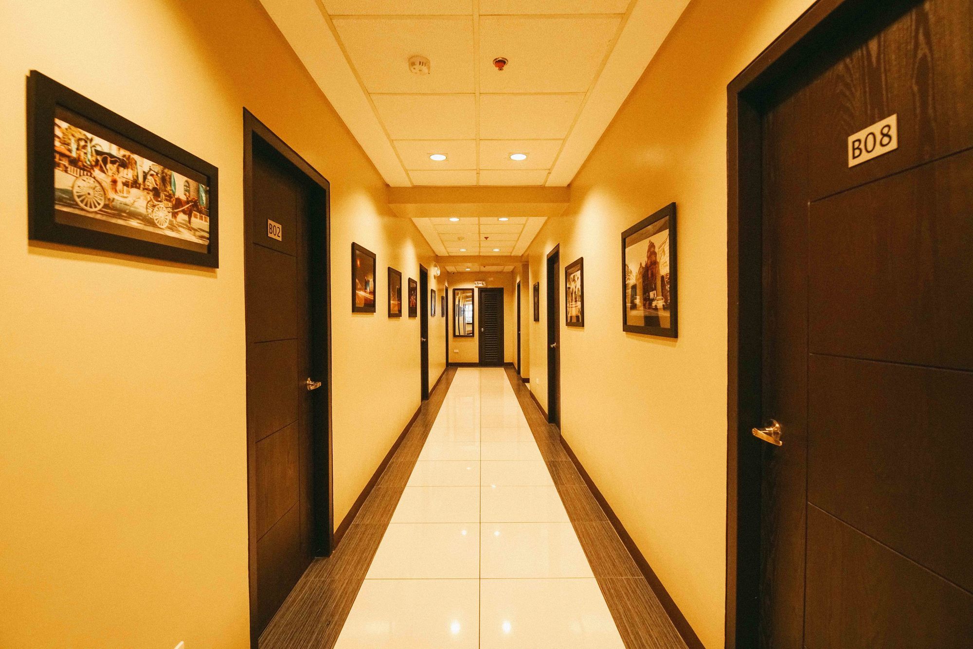 Hometown Hotel Makati Edsa
