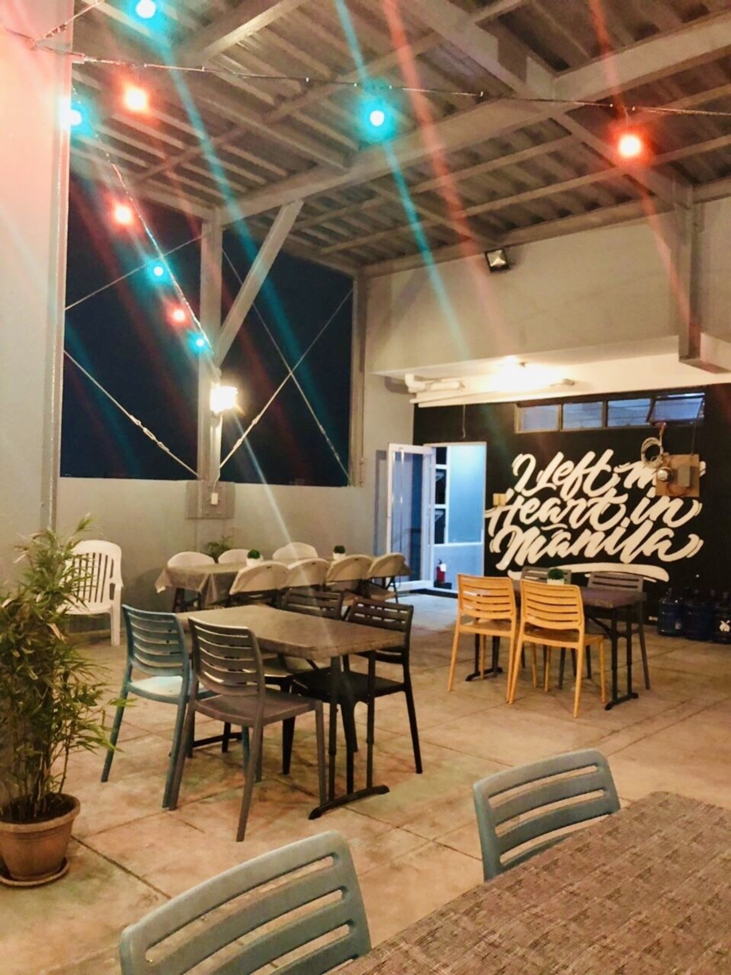 Hometown Hotel Makati Edsa
