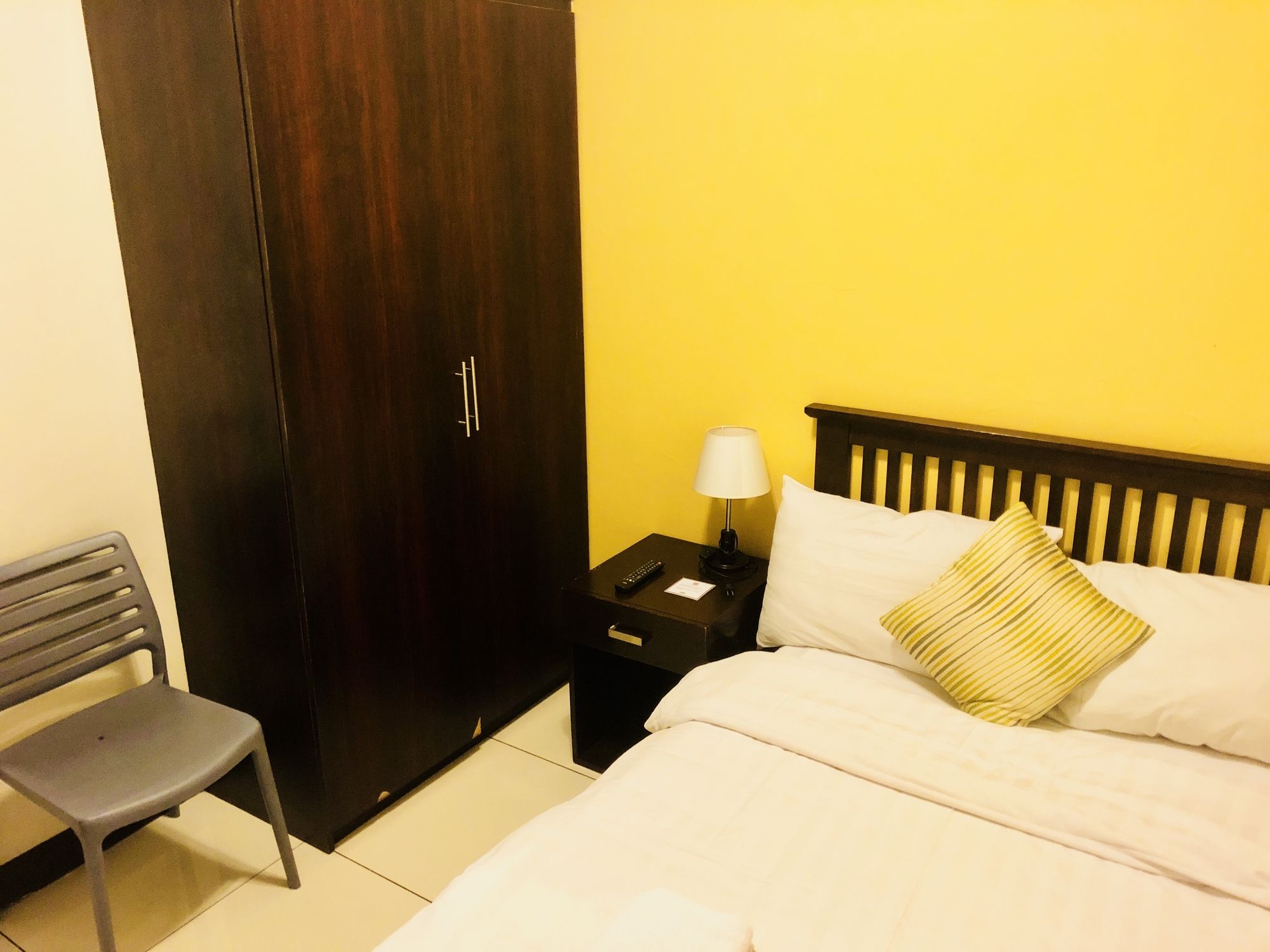 Hometown Hotel Makati Edsa