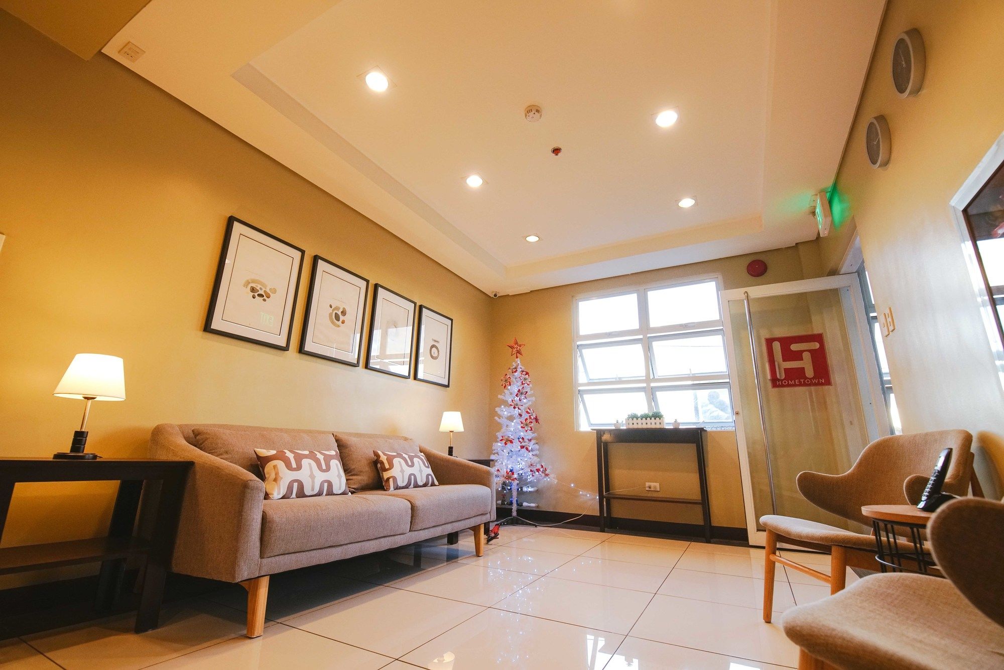 Hometown Hotel Makati Edsa