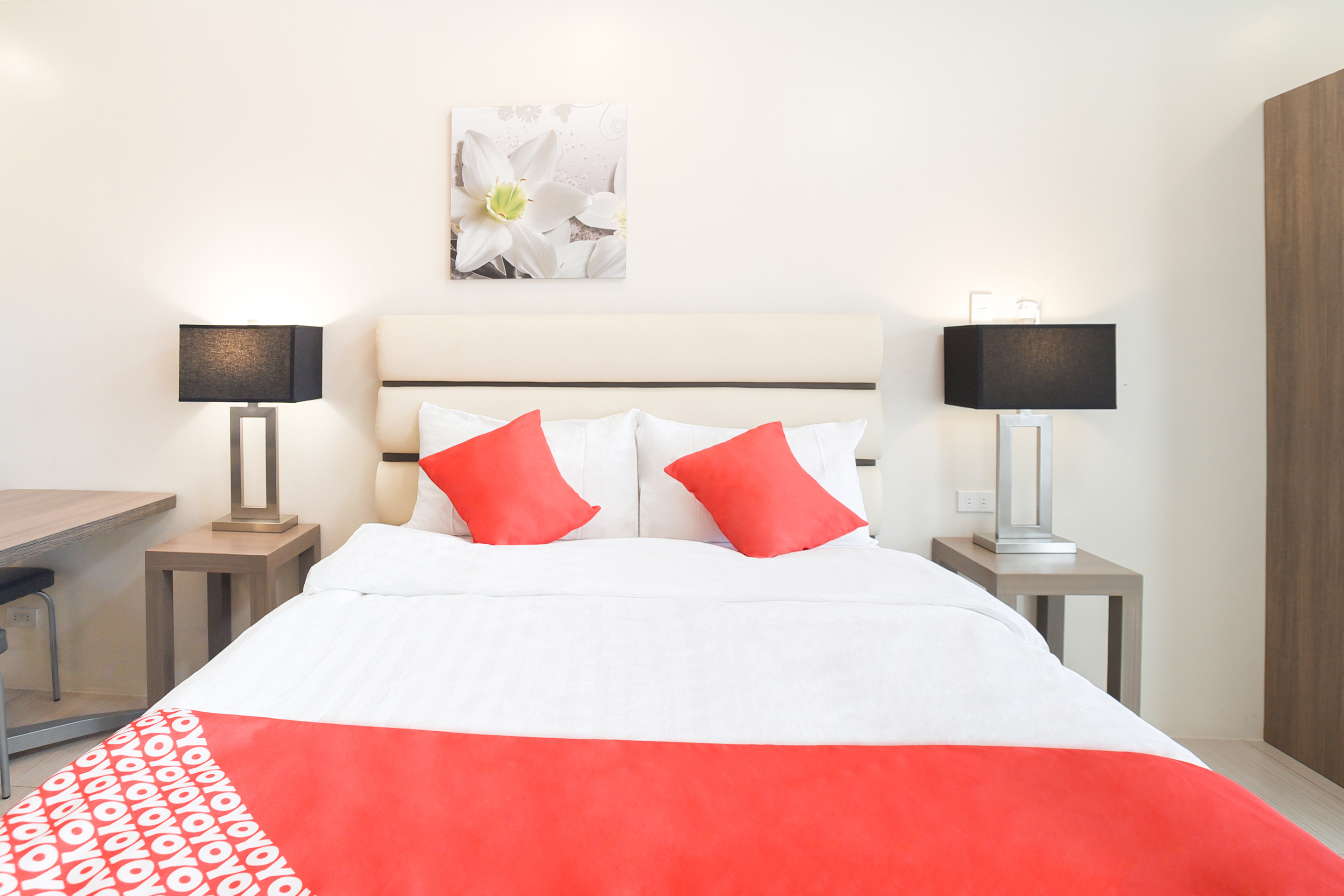 Hotel Merlo by OYO