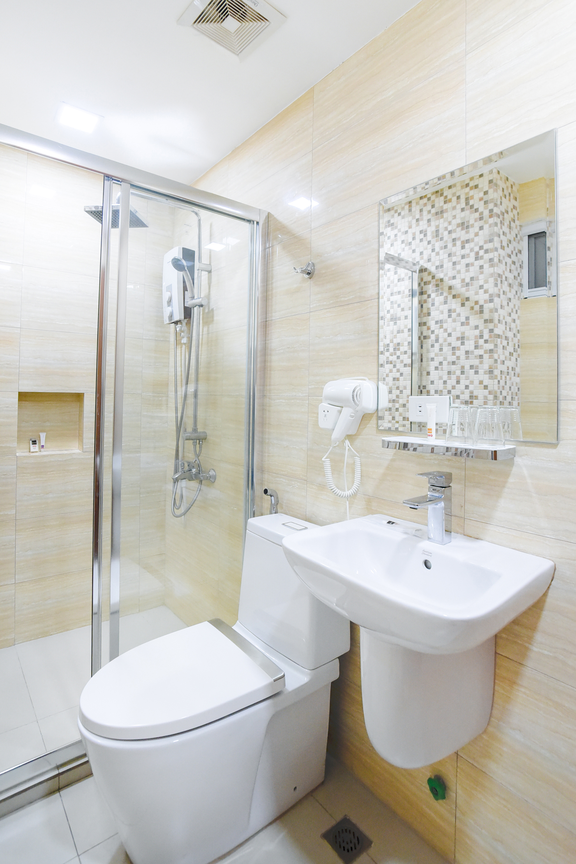 Hotel Merlo by OYO
