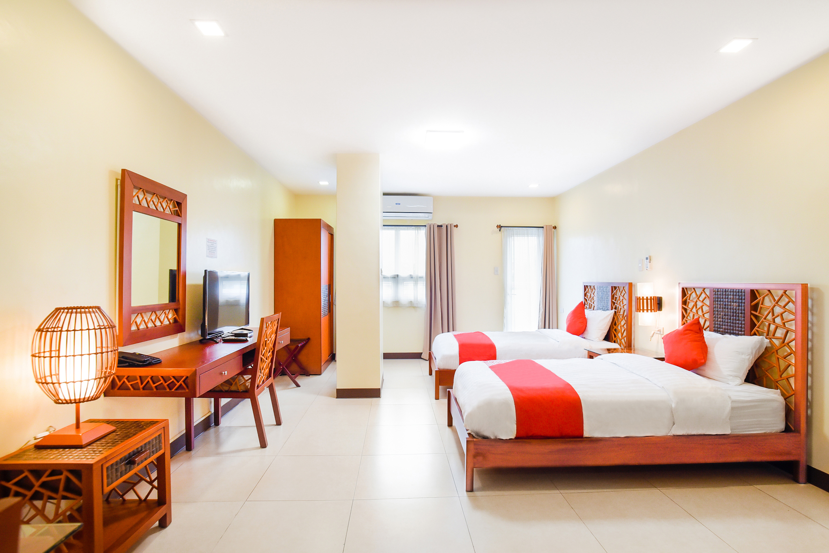 Hotel Merlo by OYO