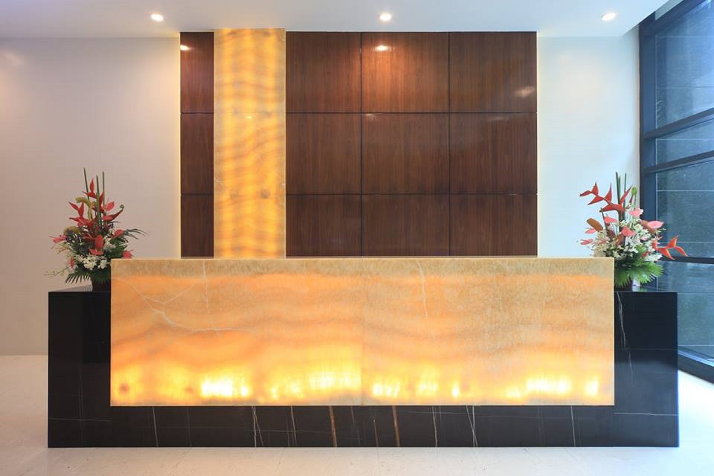 Infinity Tower Suites Makati