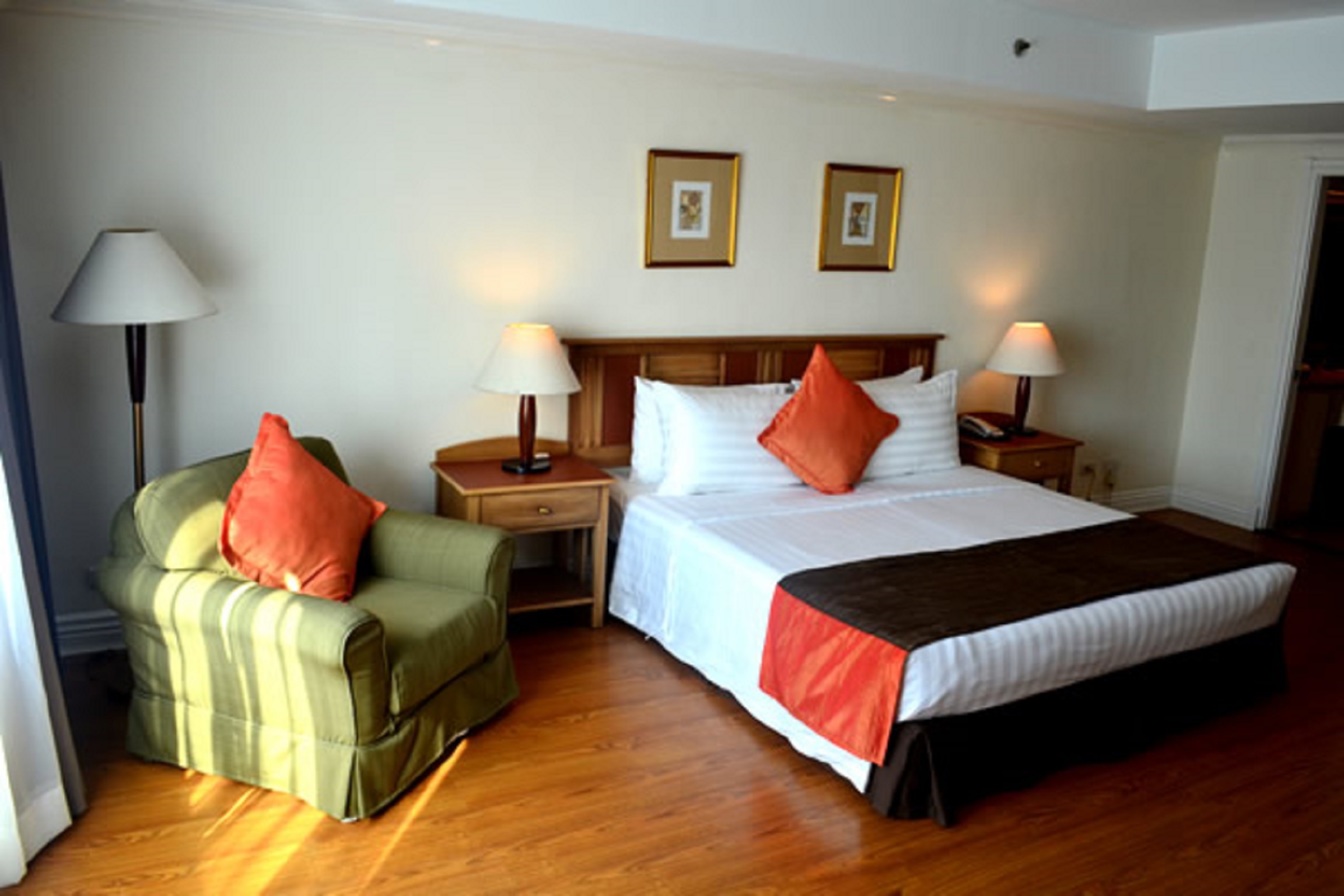 Infinity Tower Suites Makati