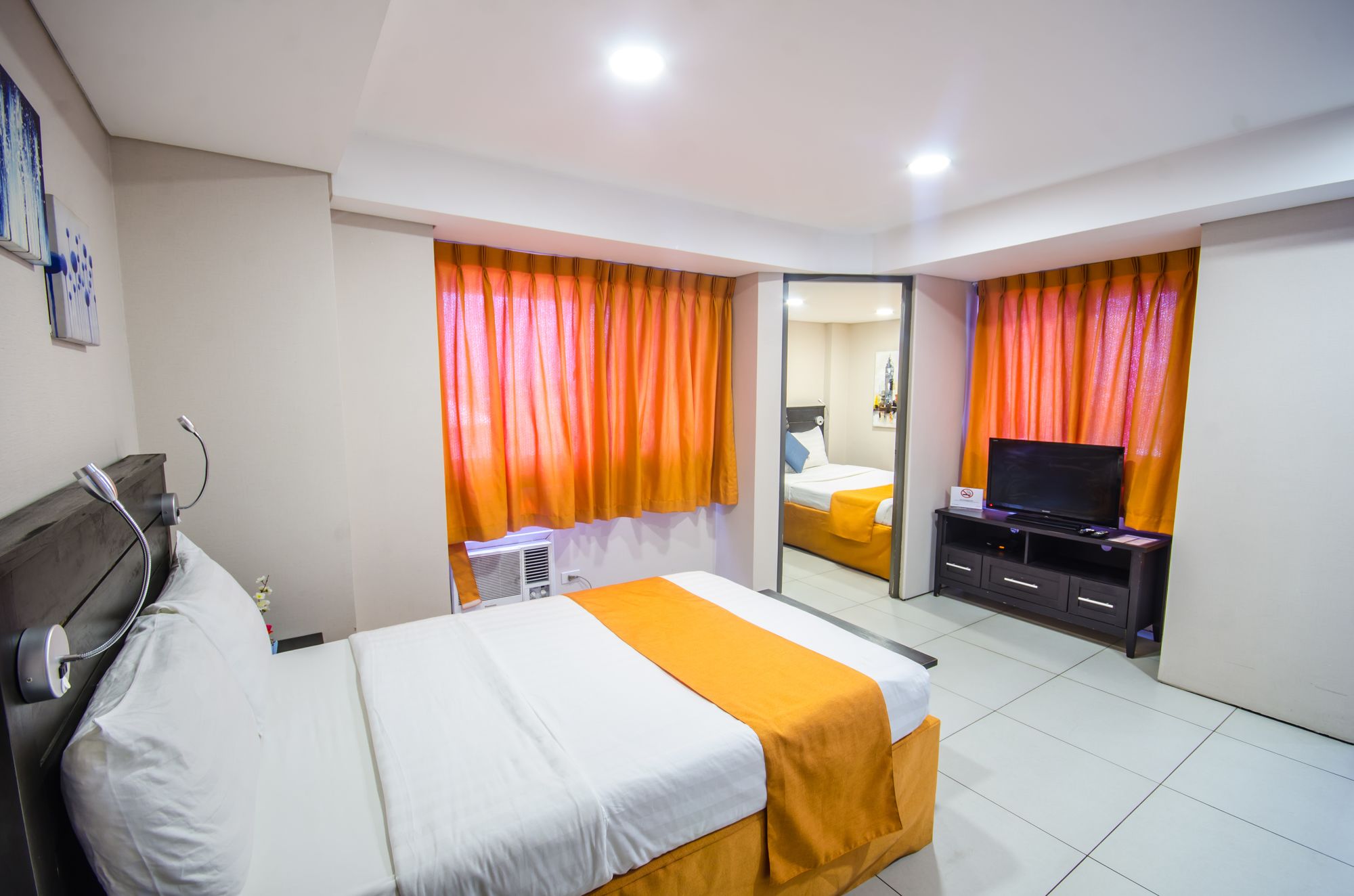 Jade Hotel and Suites Makati
