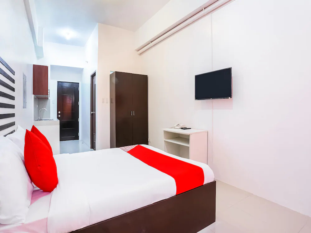 Jardin Suites by OYO Rooms