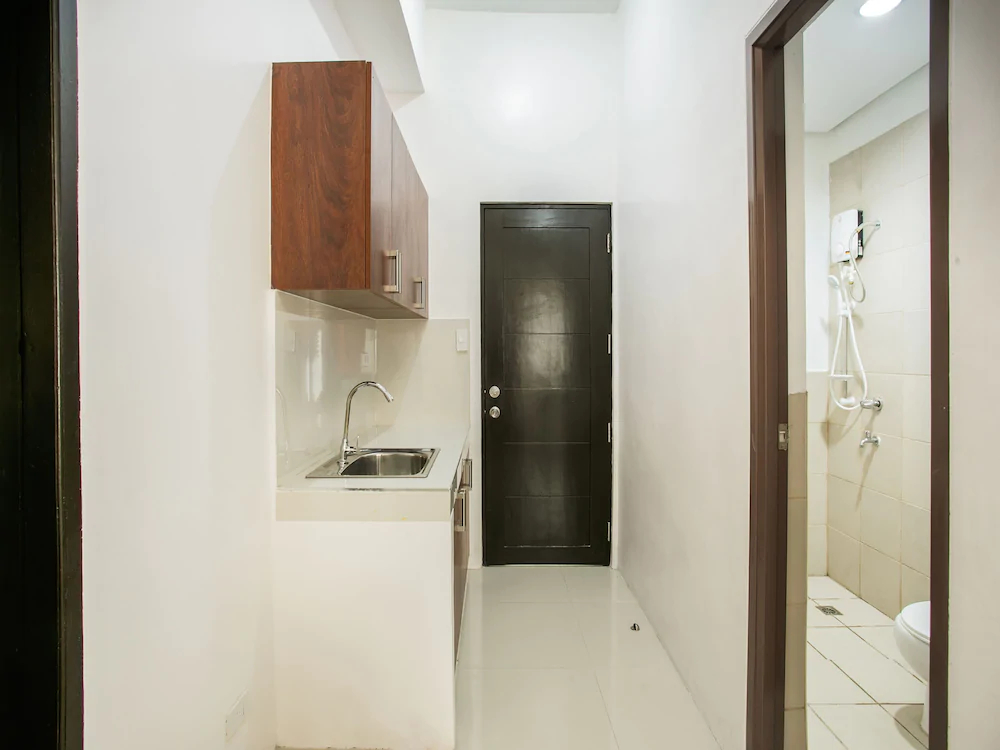 Jardin Suites by OYO Rooms