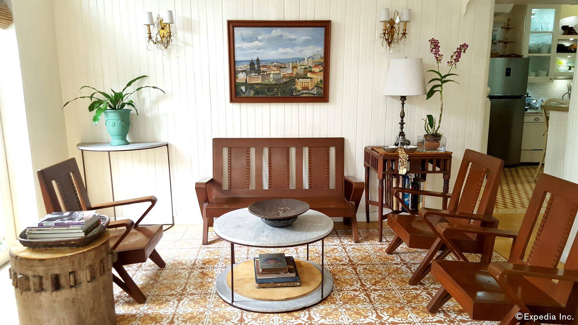 La Casita Mercedes