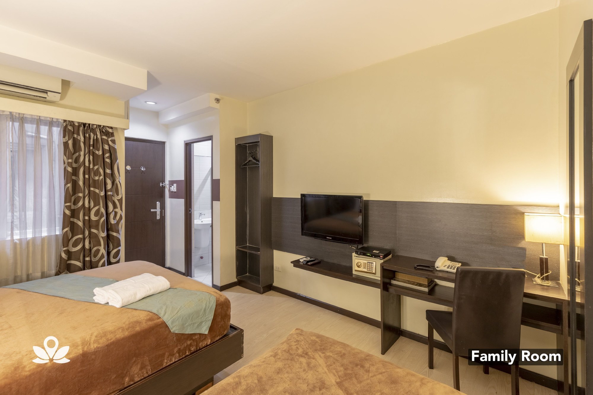 Lorenzzo Suites
