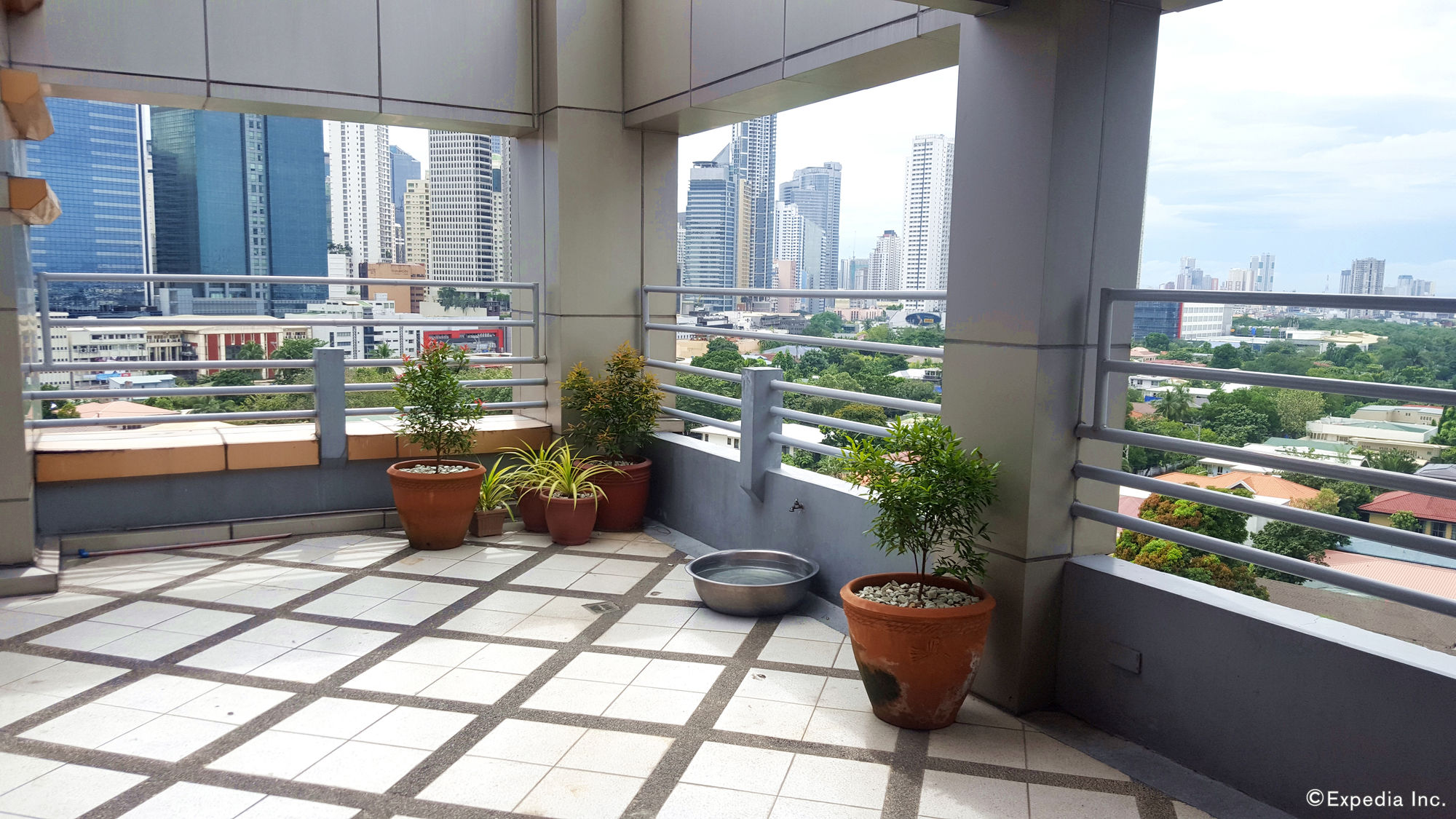 Lourdes Suites